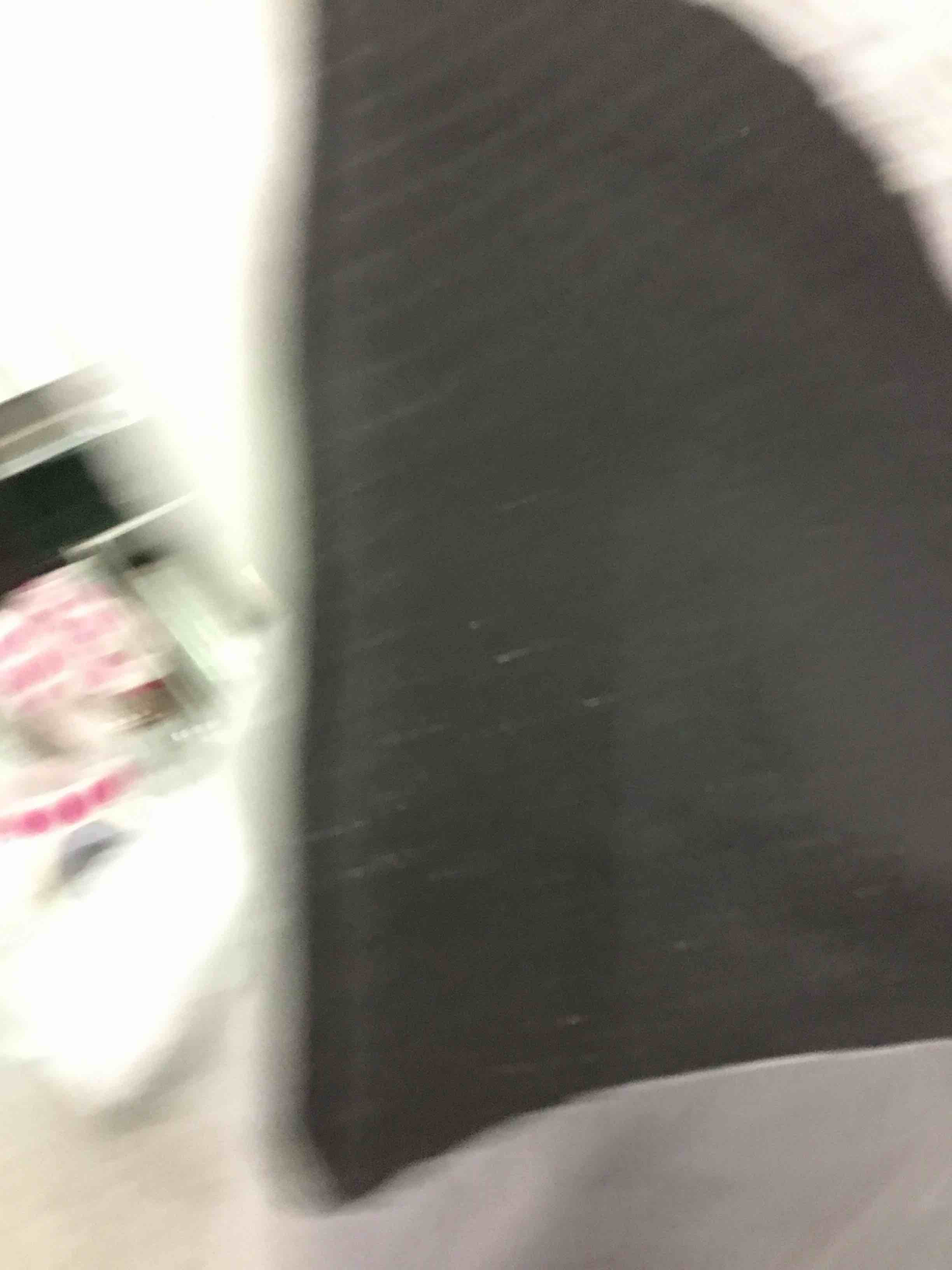 https://s3.amazonaws.com/lotting-images-prod/bidfta/EXS00402360_1694090834005.jpeg