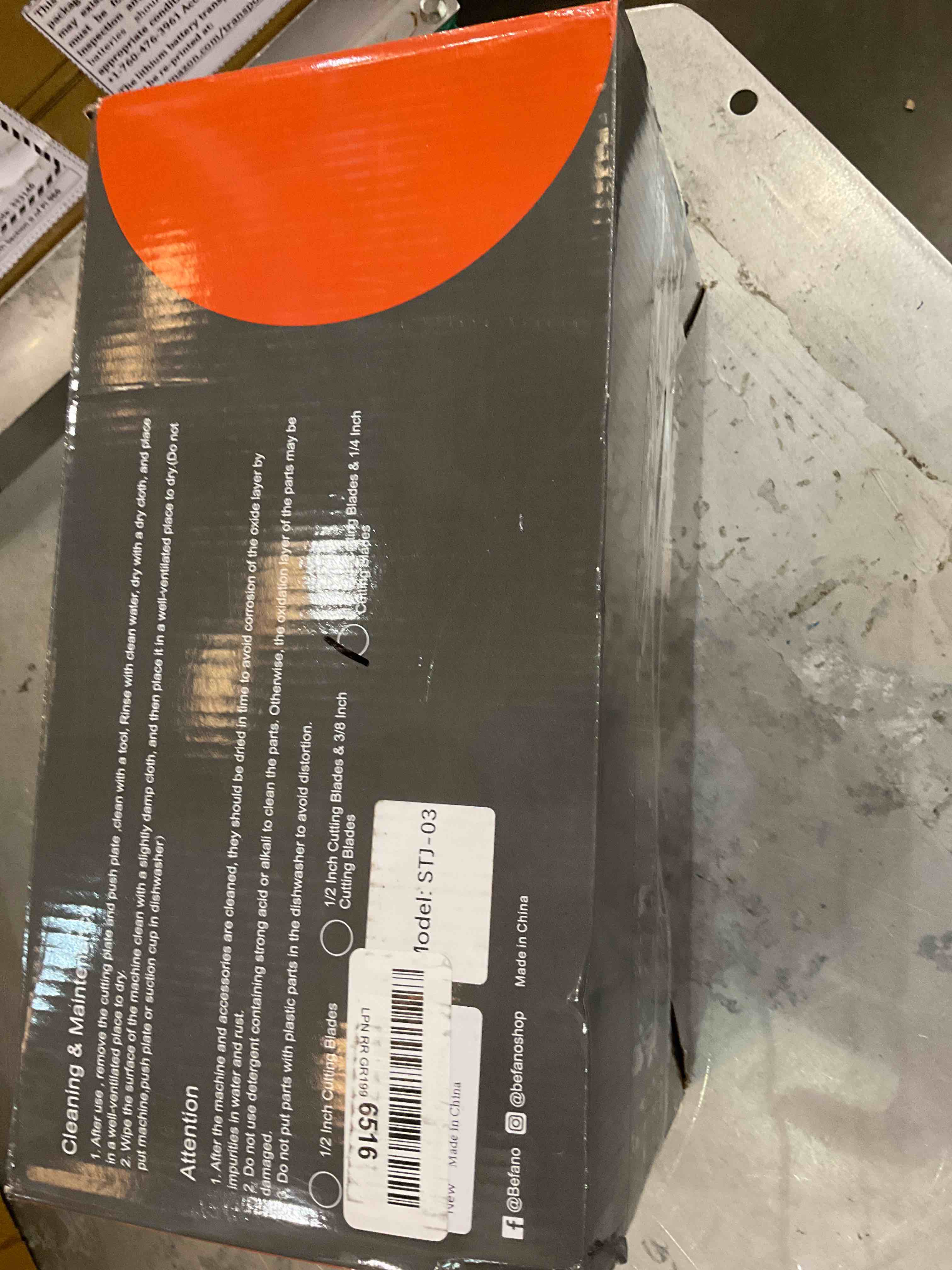 https://s3.amazonaws.com/lotting-images-prod/bidfta/EXS00403531_1692195628710.jpeg