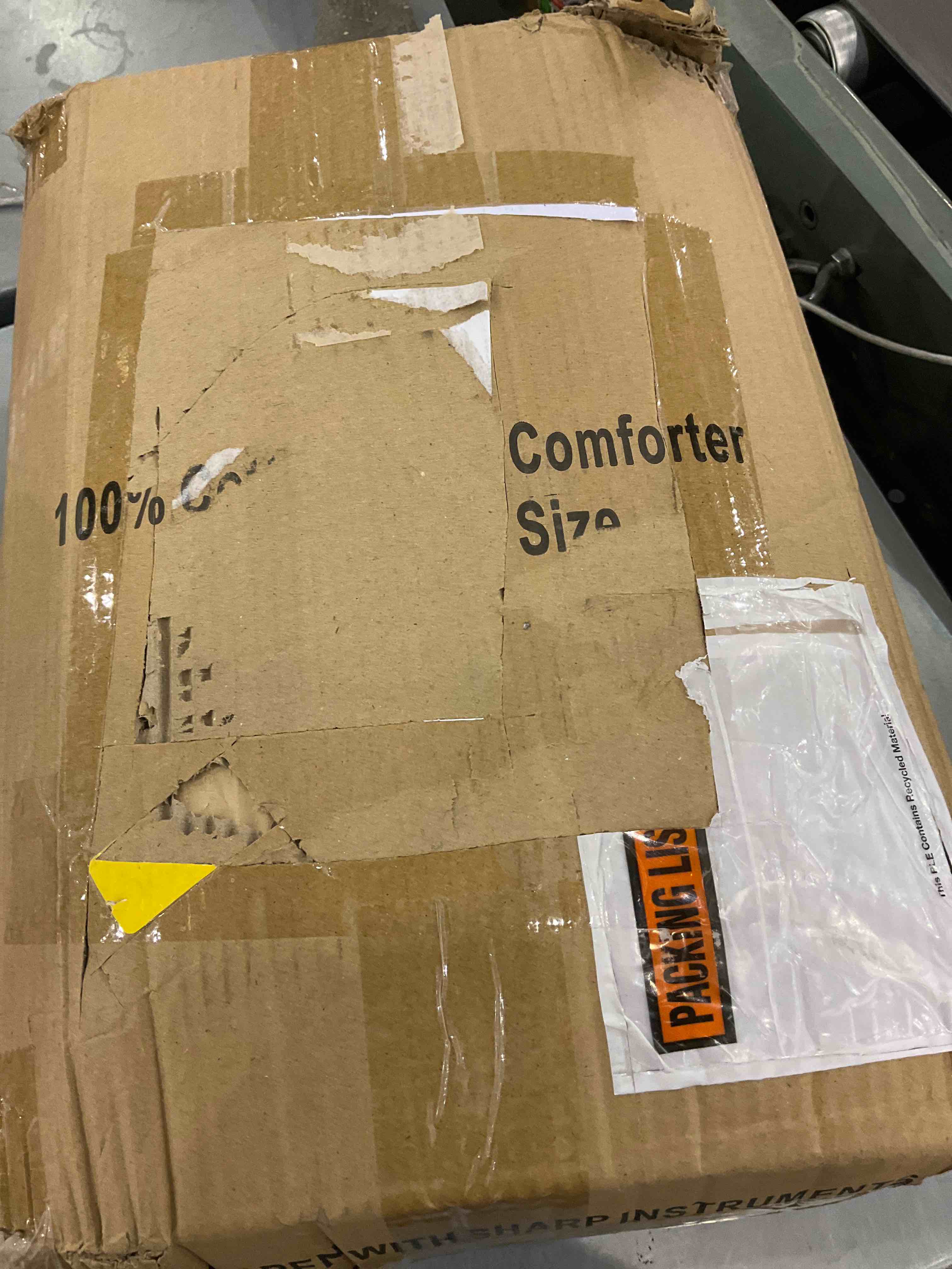 https://s3.amazonaws.com/lotting-images-prod/bidfta/EXS00404209_1694013655842.jpeg