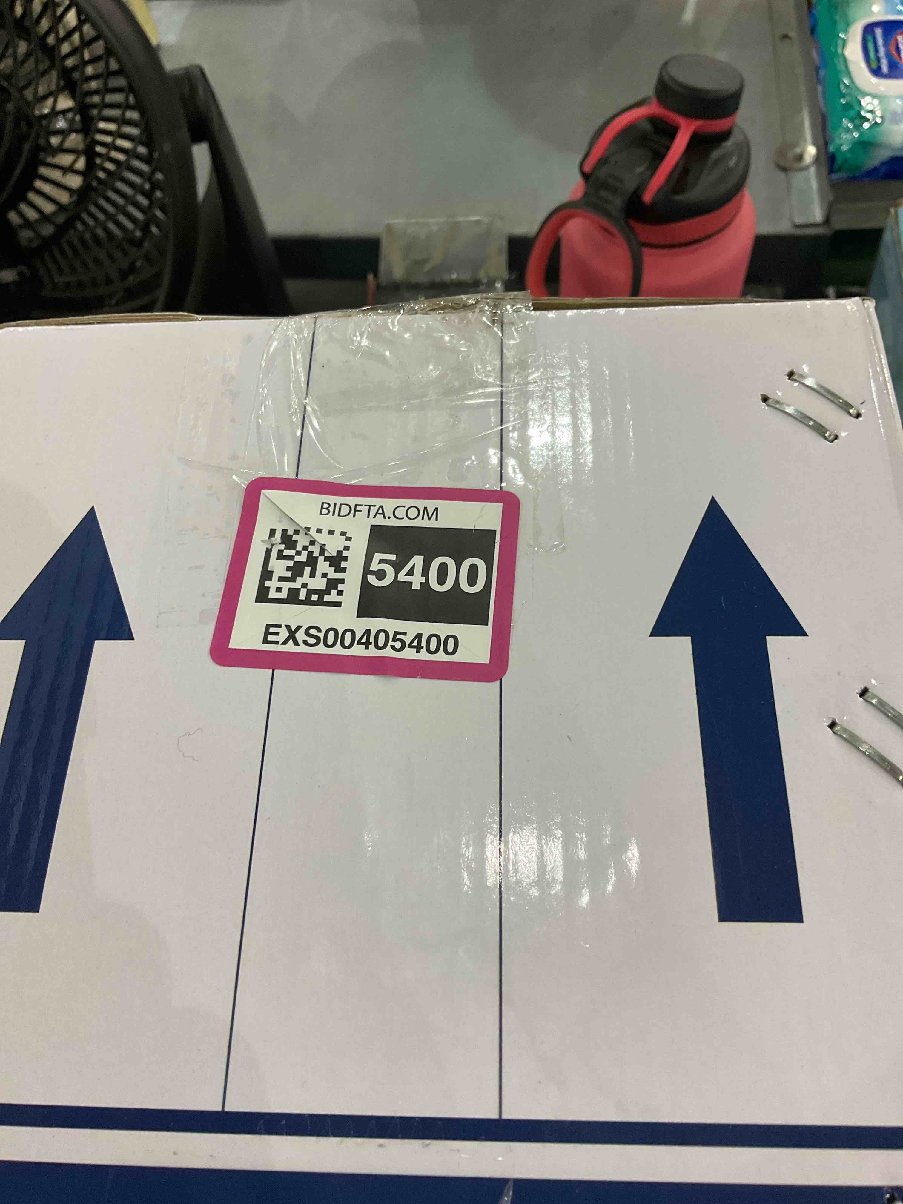 https://s3.amazonaws.com/lotting-images-prod/bidfta/EXS00405400_1693226674686.jpeg