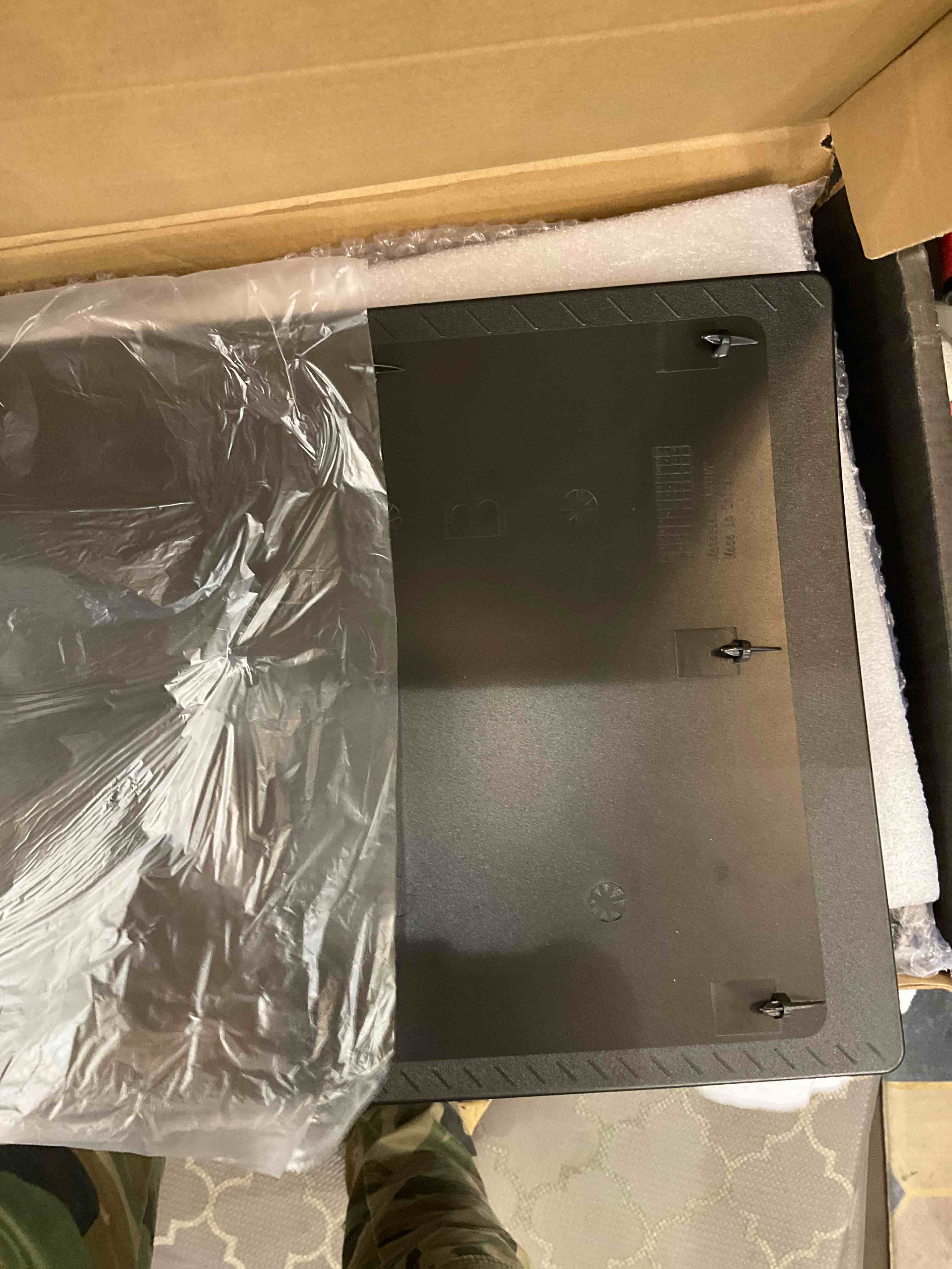 https://s3.amazonaws.com/lotting-images-prod/bidfta/EXS00405717_1693328217272.jpeg