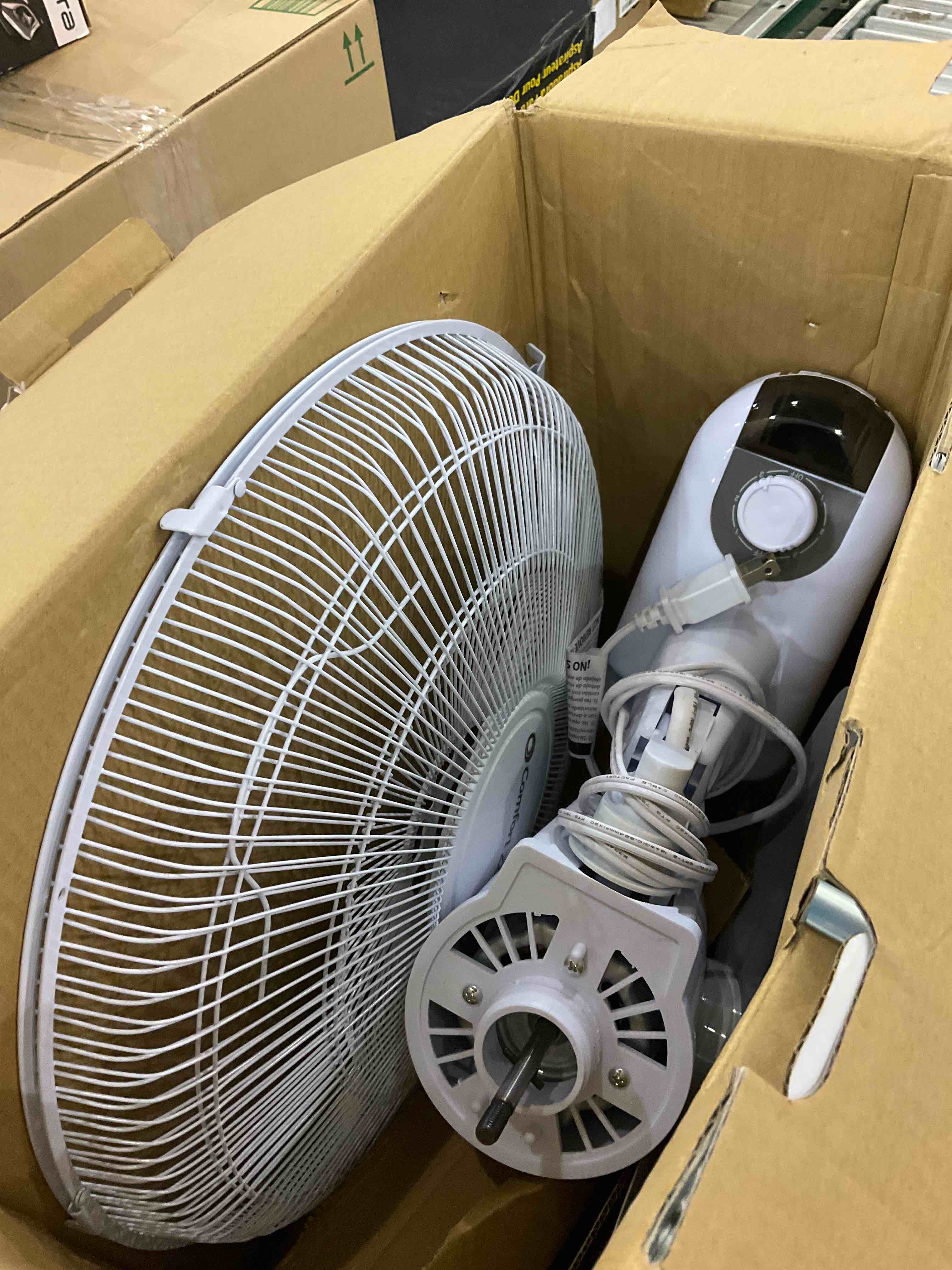 https://s3.amazonaws.com/lotting-images-prod/bidfta/EXS00406638_1693226985879.jpeg