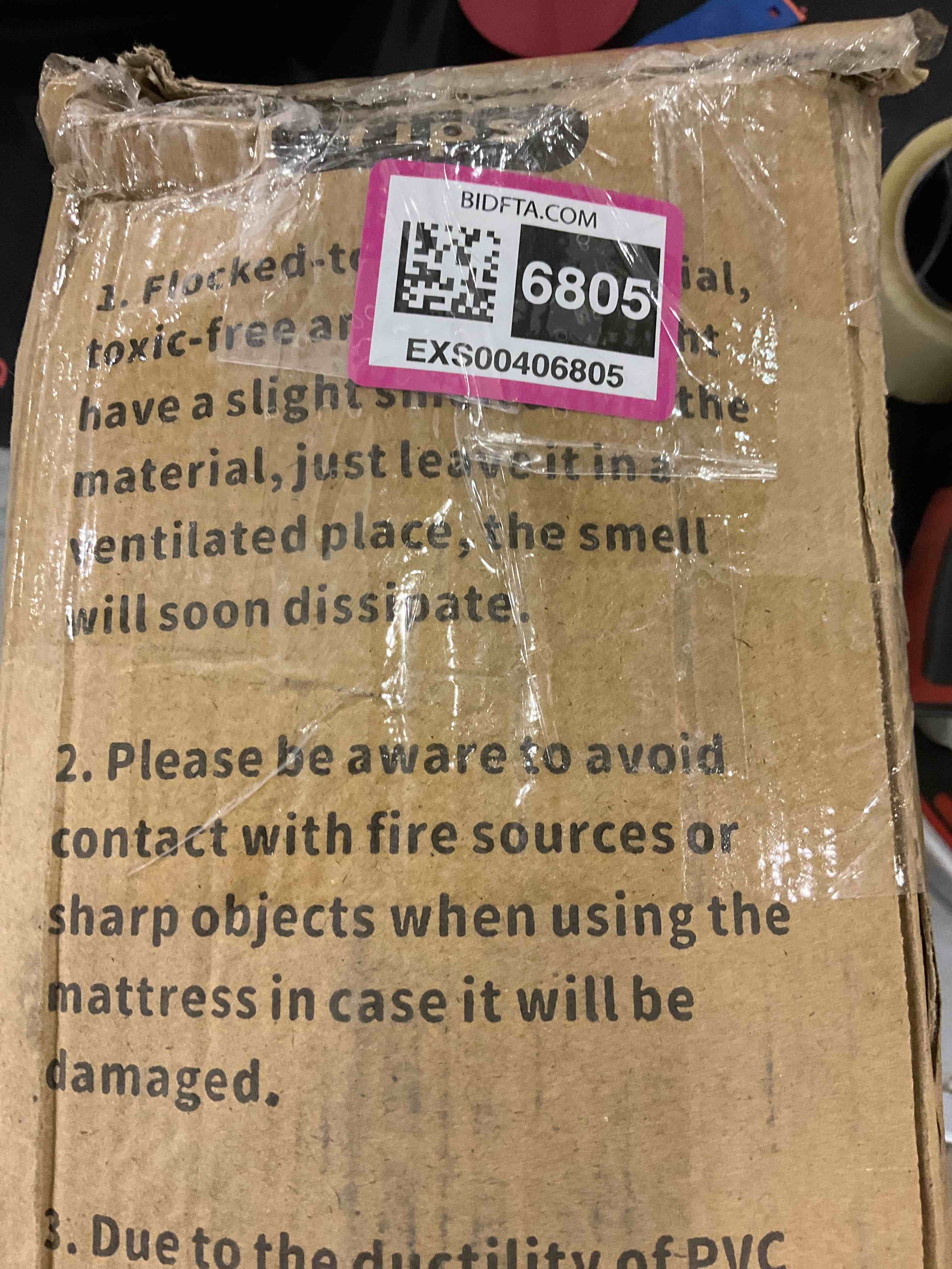 https://s3.amazonaws.com/lotting-images-prod/bidfta/EXS00406805_1693568420518.jpeg