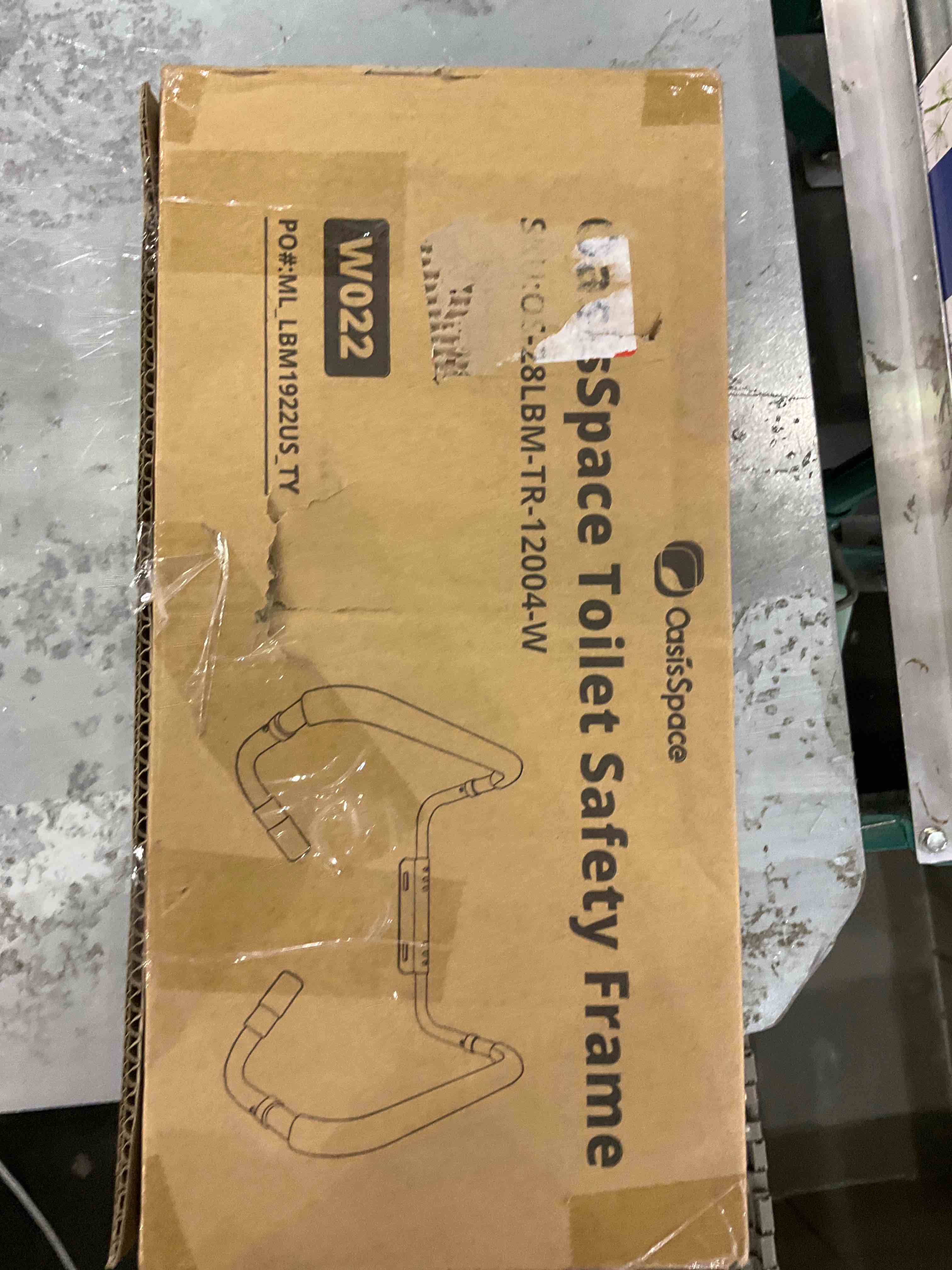 https://s3.amazonaws.com/lotting-images-prod/bidfta/EXS00406840_1694172719694.jpeg