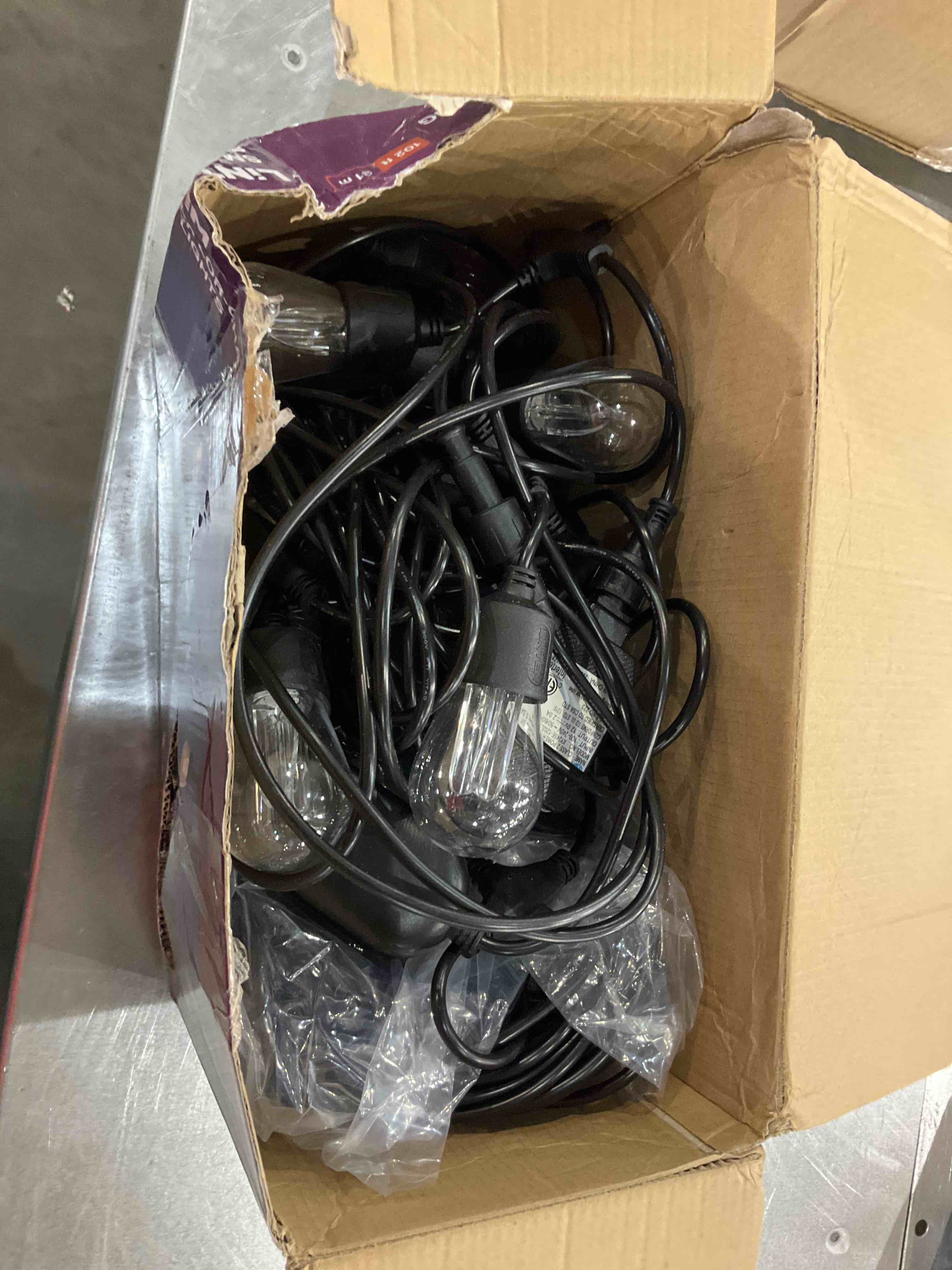 https://s3.amazonaws.com/lotting-images-prod/bidfta/EXS00407693_1693224710298.jpeg