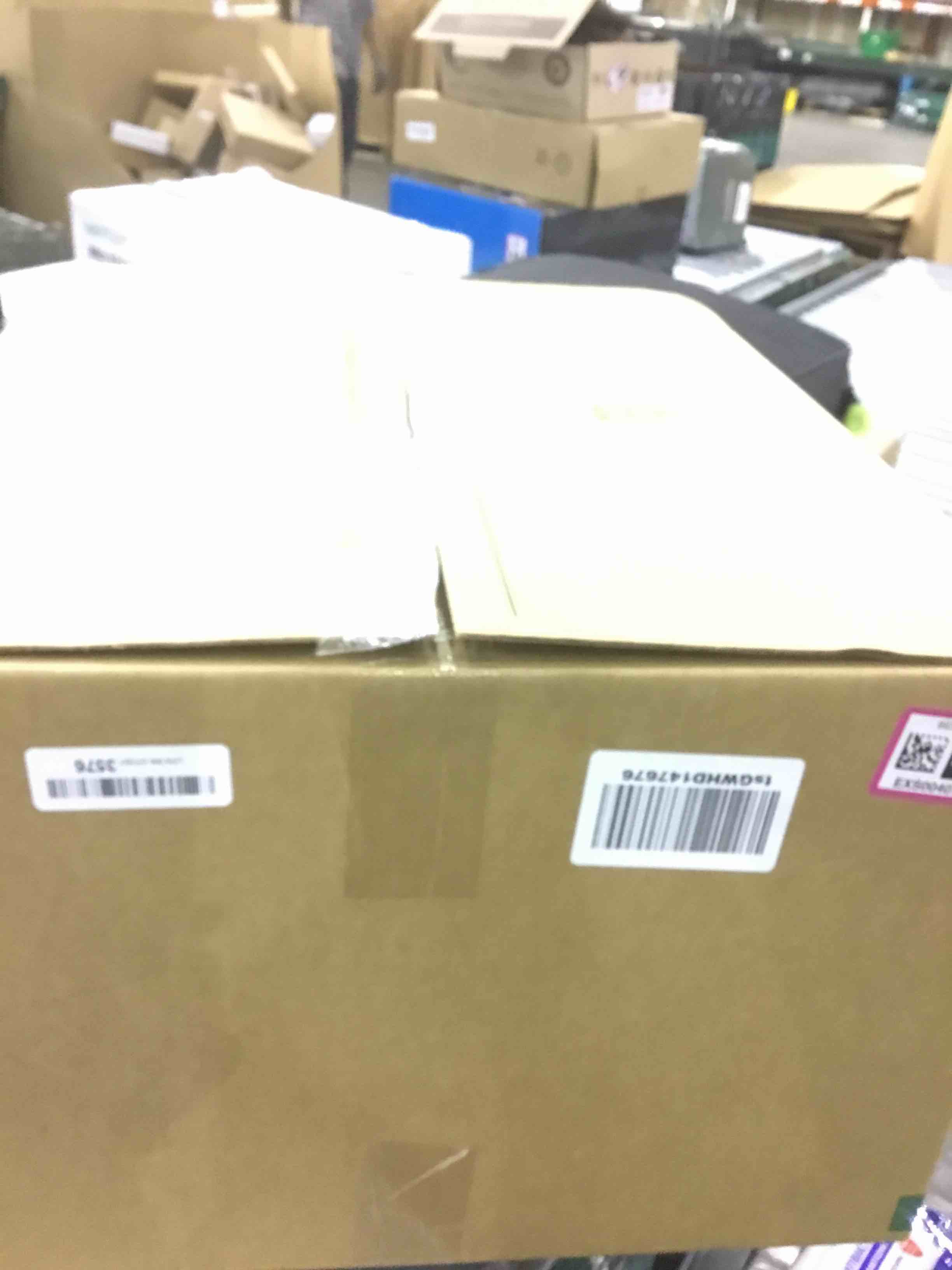 https://s3.amazonaws.com/lotting-images-prod/bidfta/EXS00407985_1694430837459.jpeg