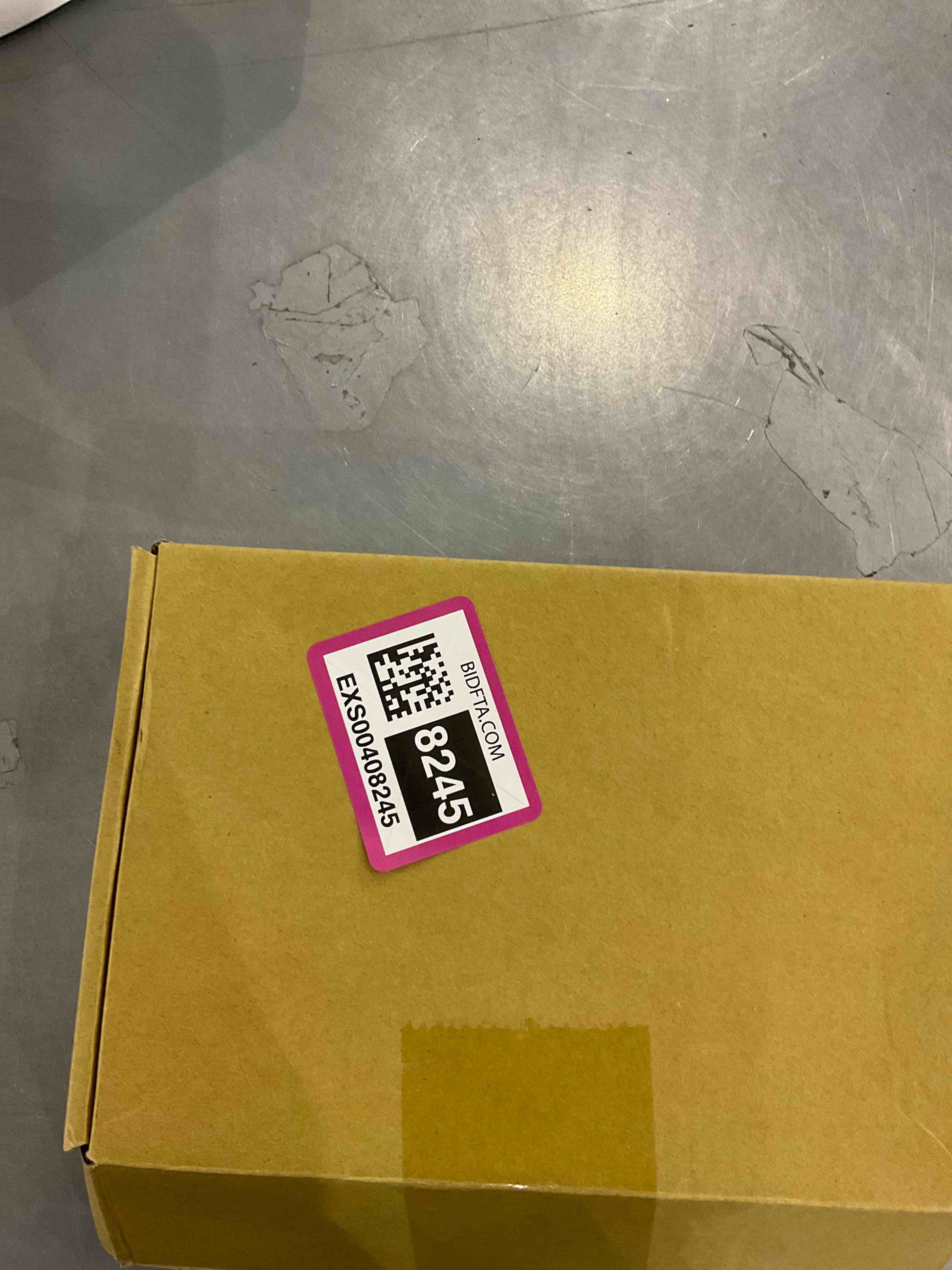 https://s3.amazonaws.com/lotting-images-prod/bidfta/EXS00408245_1695038488173.jpeg
