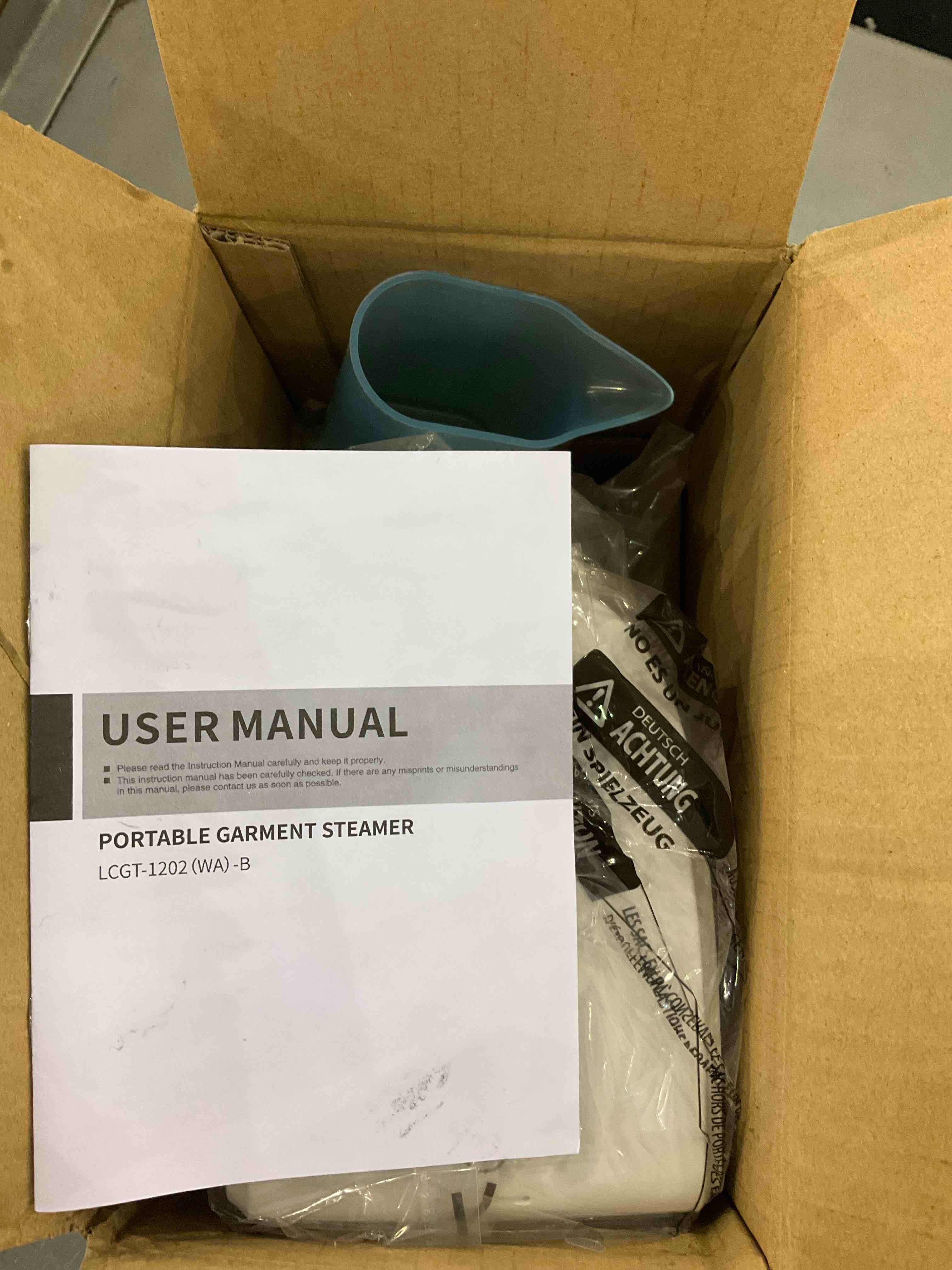 portable garment steamer