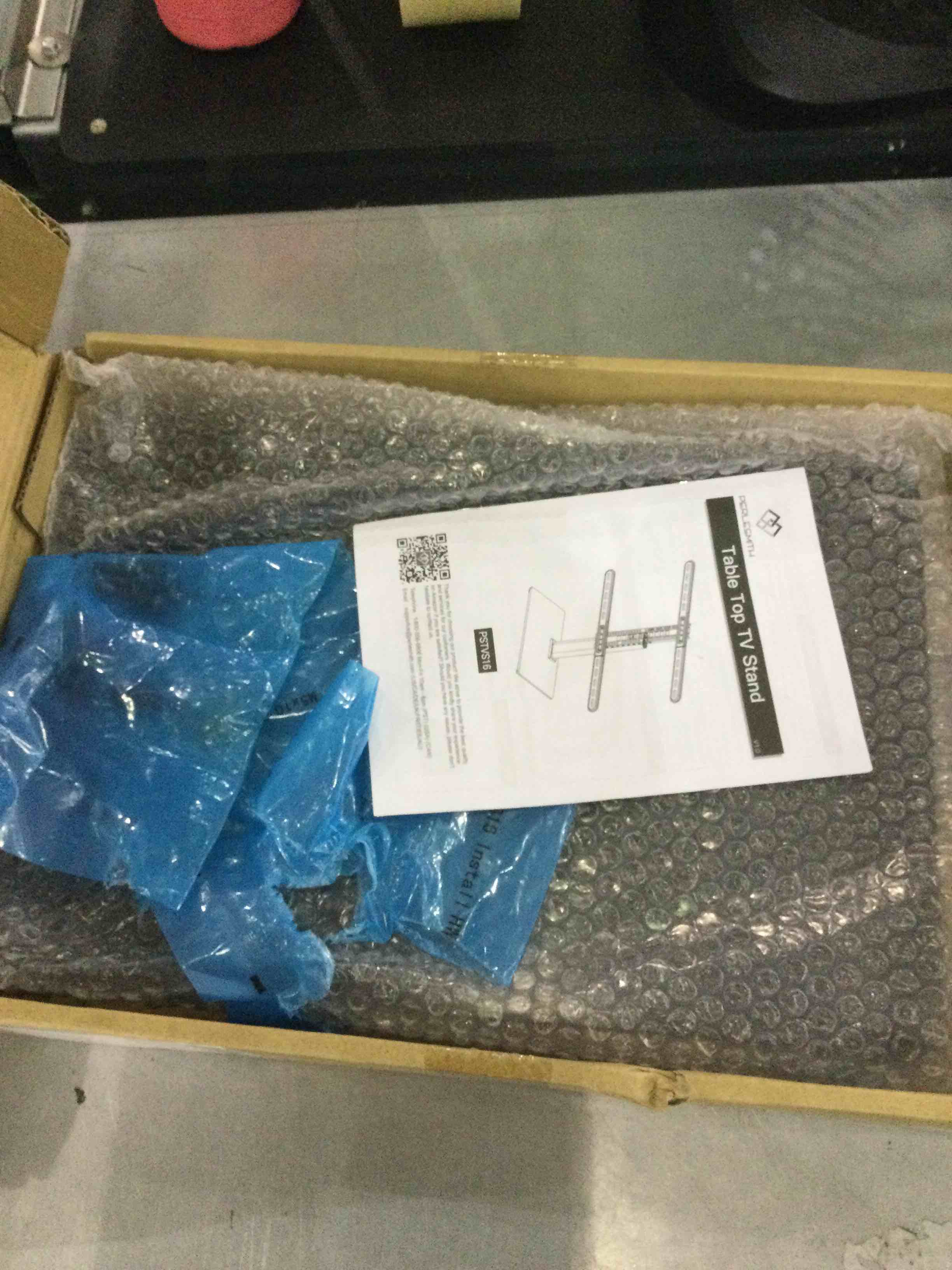 https://s3.amazonaws.com/lotting-images-prod/bidfta/EXS00408542_1693225920687.jpeg