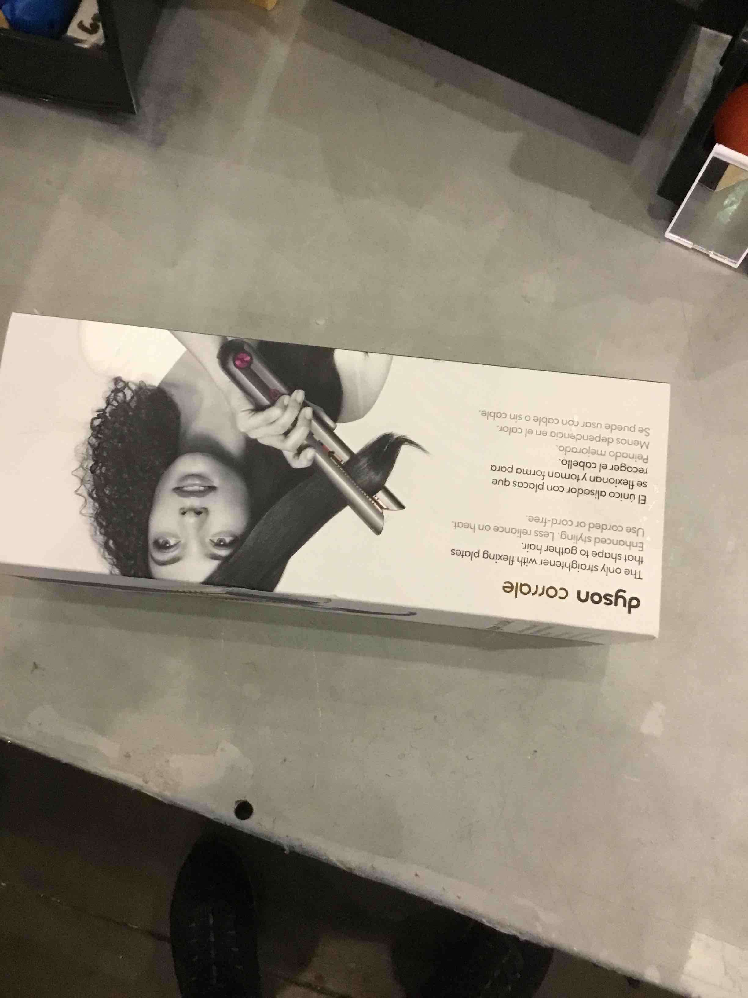 https://s3.amazonaws.com/lotting-images-prod/bidfta/EXS00408602_1693229886268.jpeg