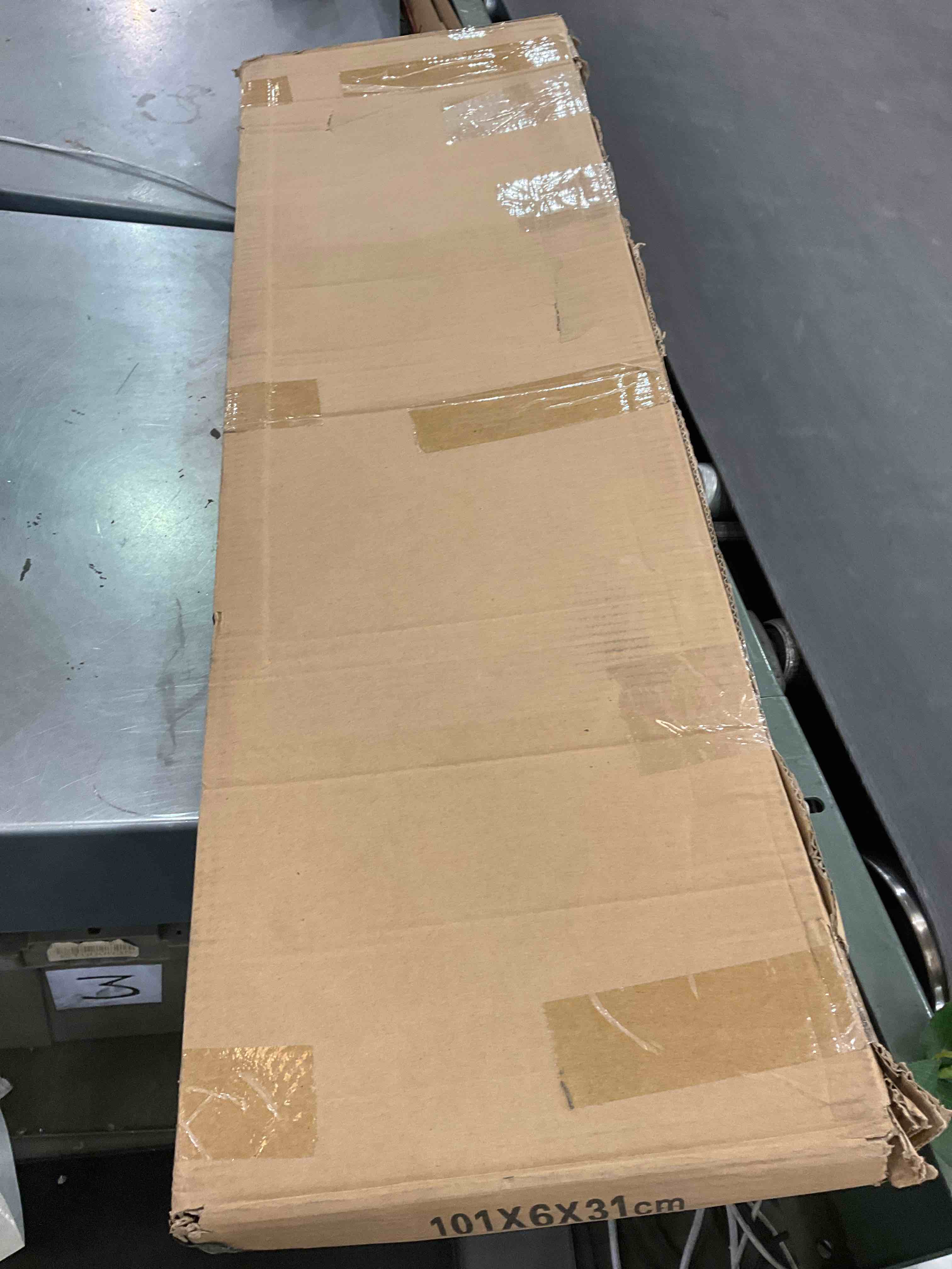 https://s3.amazonaws.com/lotting-images-prod/bidfta/EXS00409638_1694031497441.jpeg