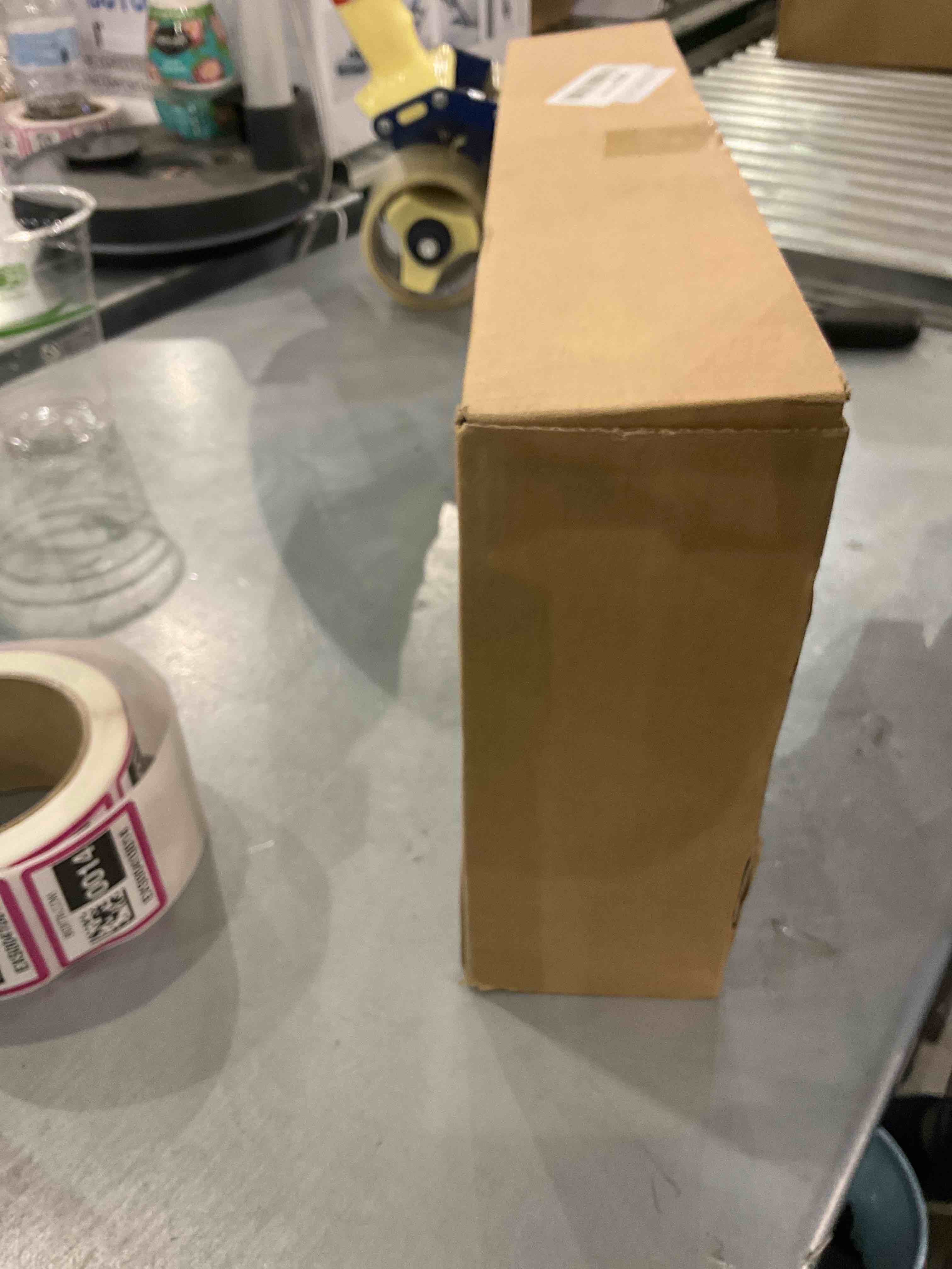https://s3.amazonaws.com/lotting-images-prod/bidfta/EXS00410013_1692014362030.jpeg