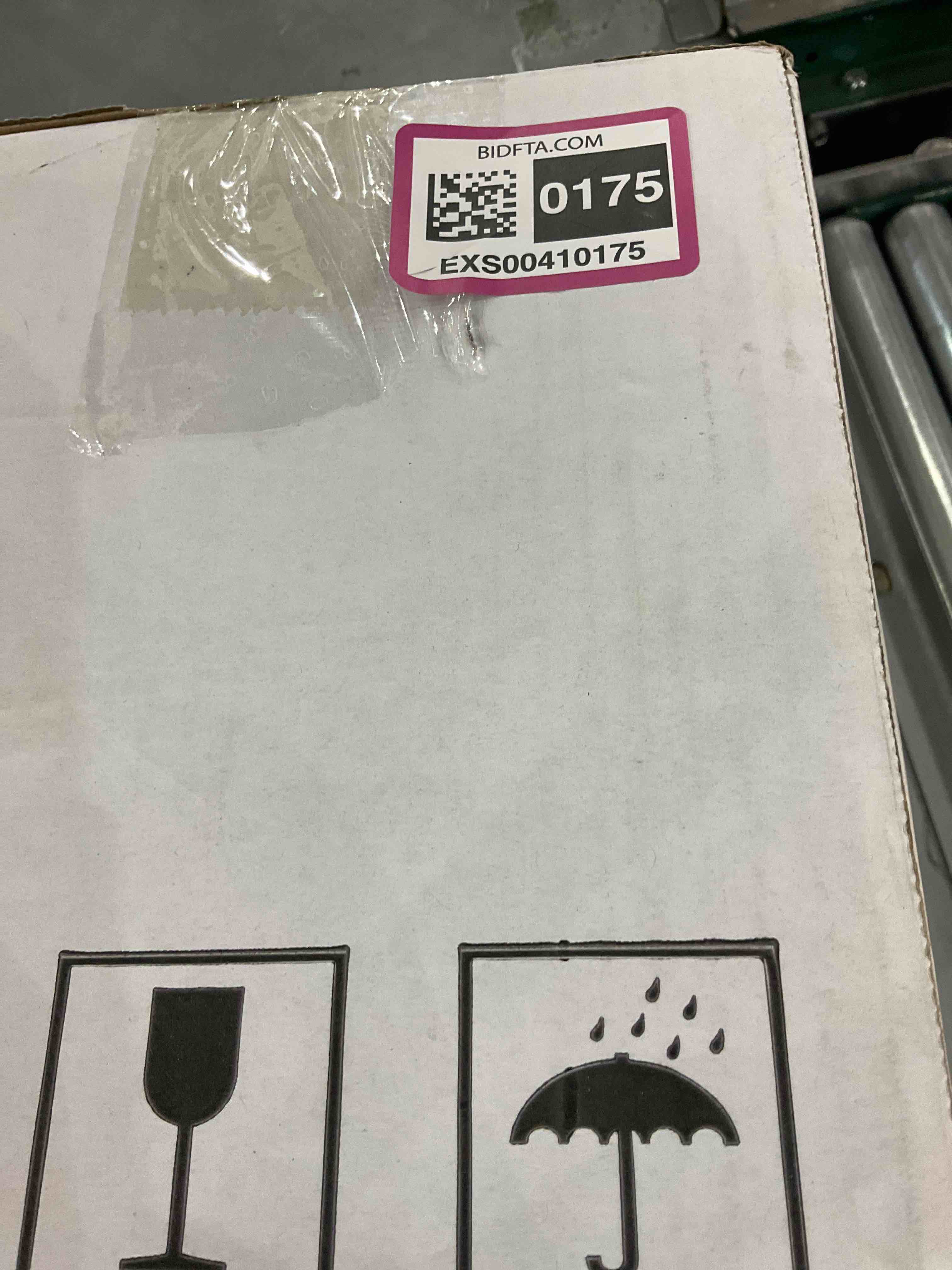 https://s3.amazonaws.com/lotting-images-prod/bidfta/EXS00410175_1693225159047.jpeg