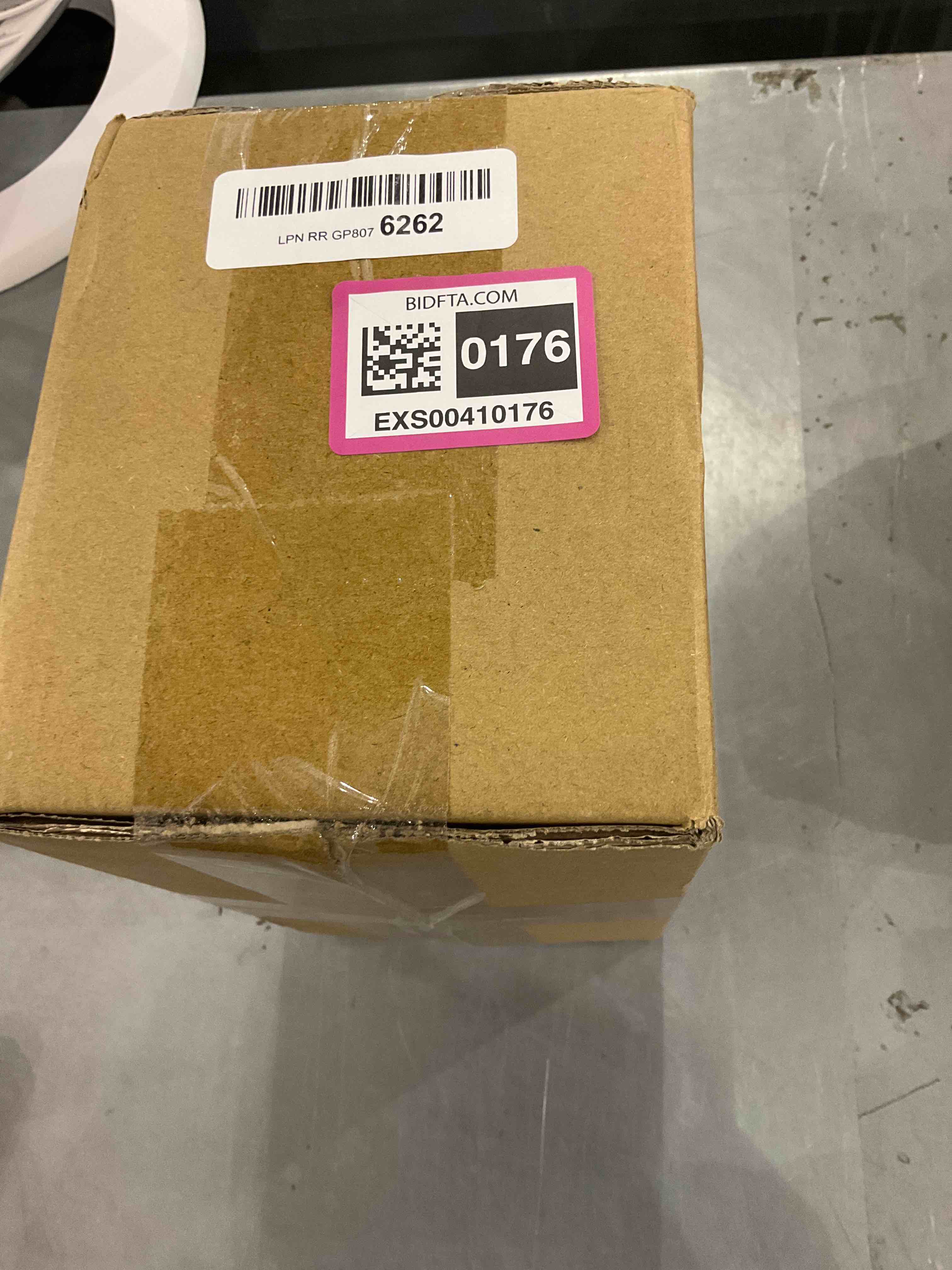 https://s3.amazonaws.com/lotting-images-prod/bidfta/EXS00410176_1693225229713.jpeg