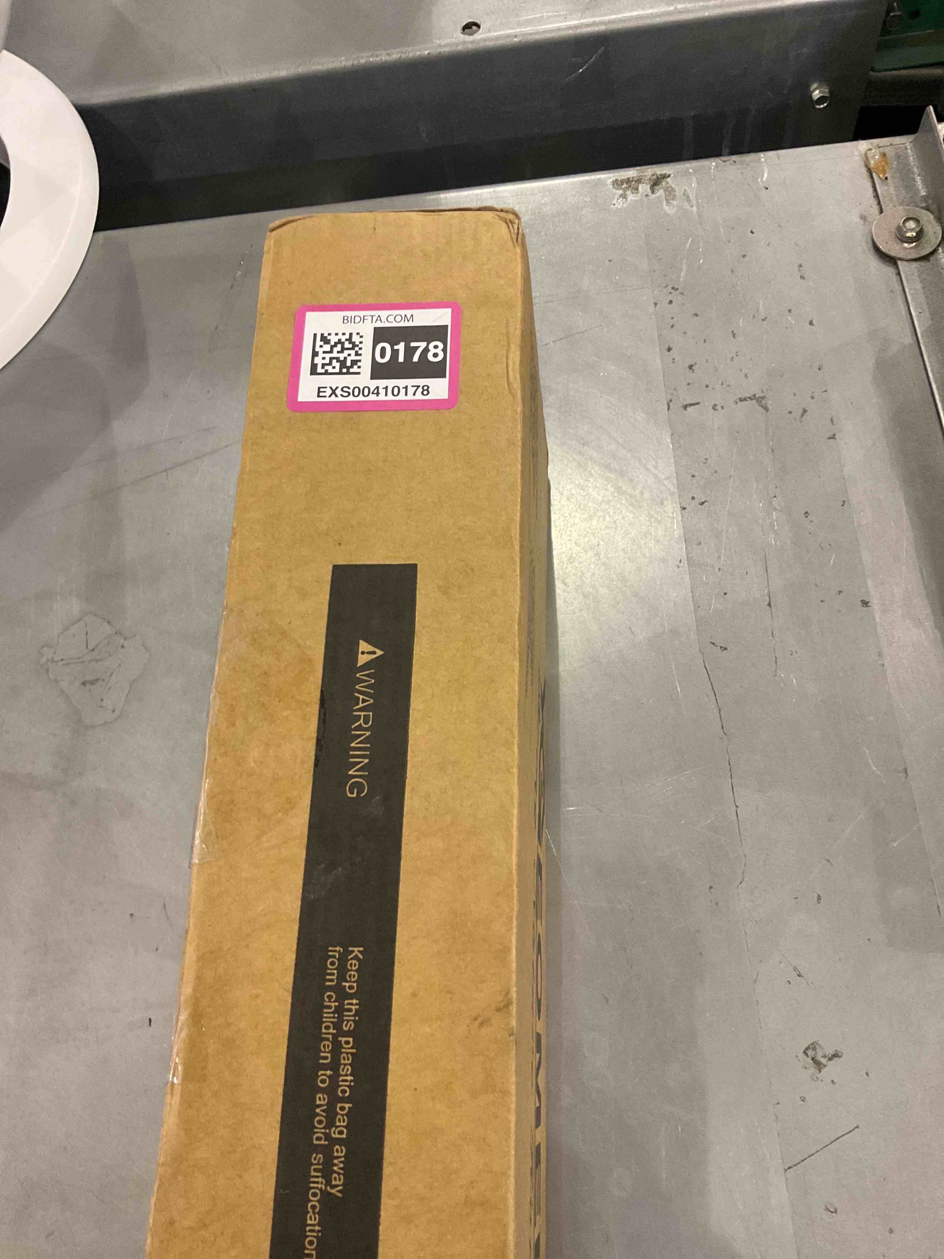 https://s3.amazonaws.com/lotting-images-prod/bidfta/EXS00410178_1693225319091.jpeg