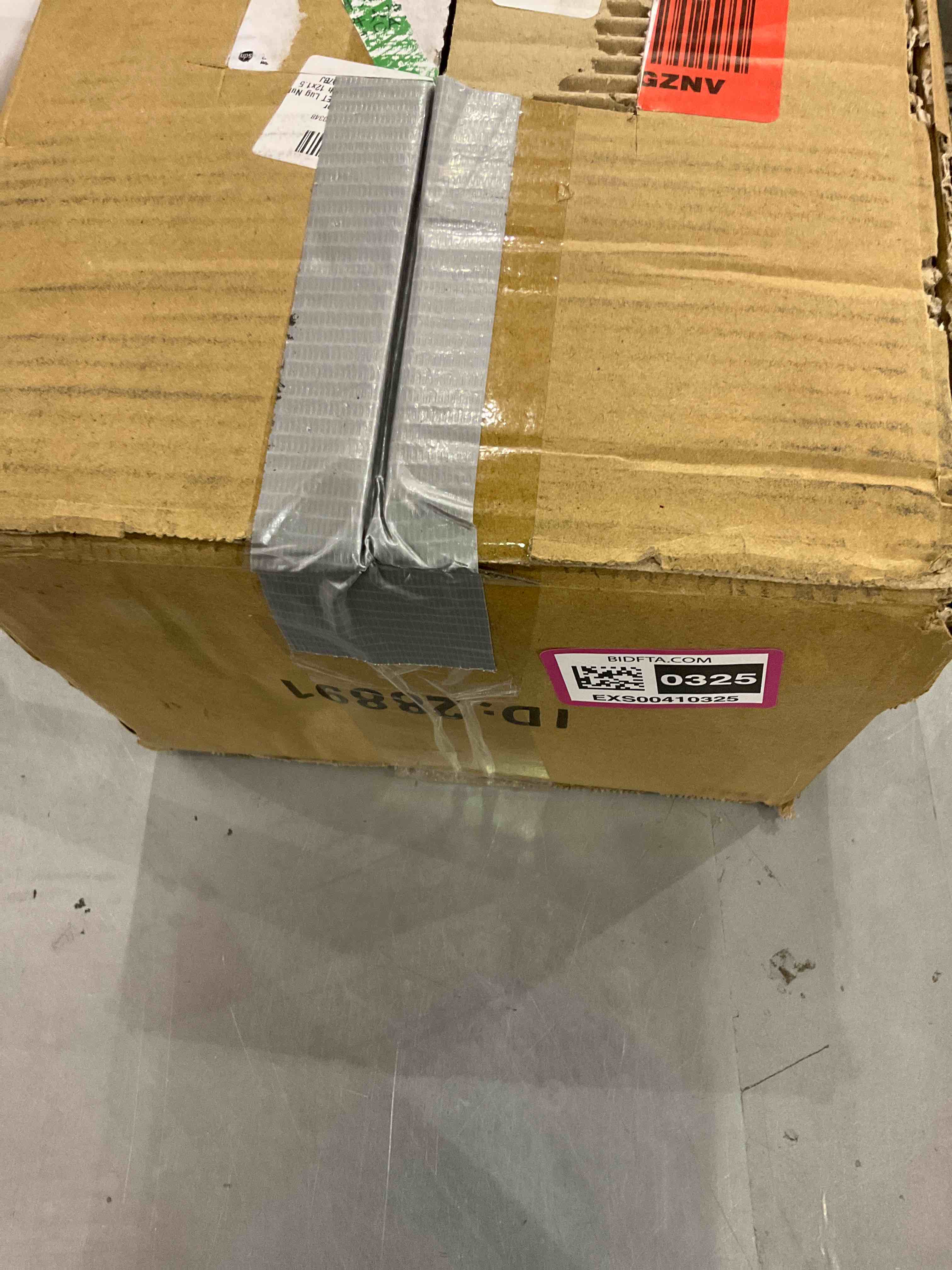 https://s3.amazonaws.com/lotting-images-prod/bidfta/EXS00410325_1693308069570.jpeg