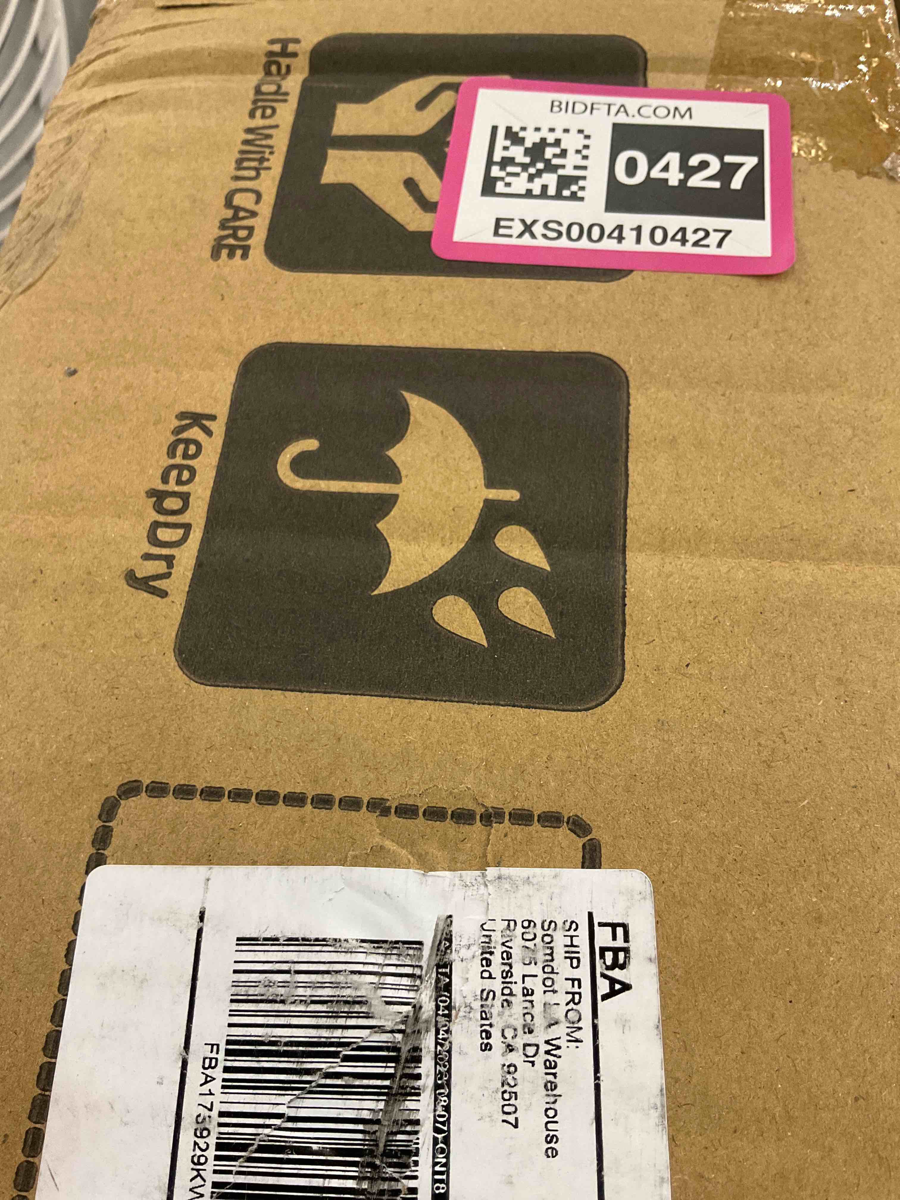 https://s3.amazonaws.com/lotting-images-prod/bidfta/EXS00410427_1693320982998.jpeg