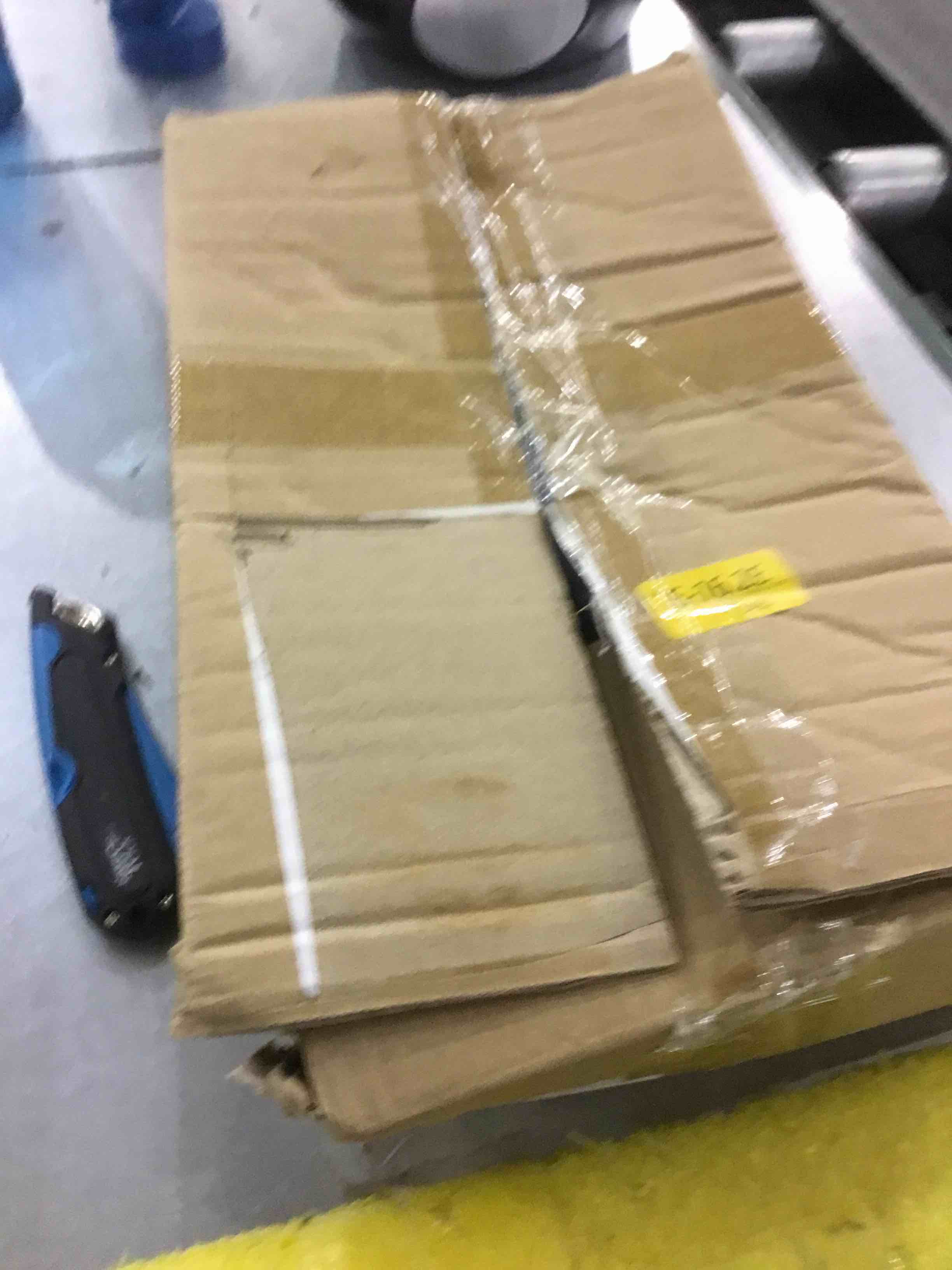 https://s3.amazonaws.com/lotting-images-prod/bidfta/EXS00410540_1692275208608.jpeg