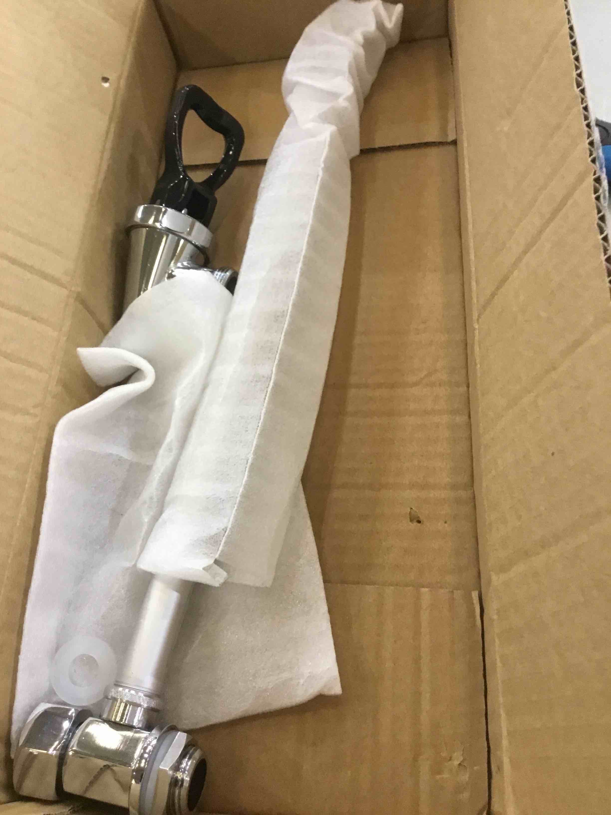 https://s3.amazonaws.com/lotting-images-prod/bidfta/EXS00410646_1692286092237.jpeg
