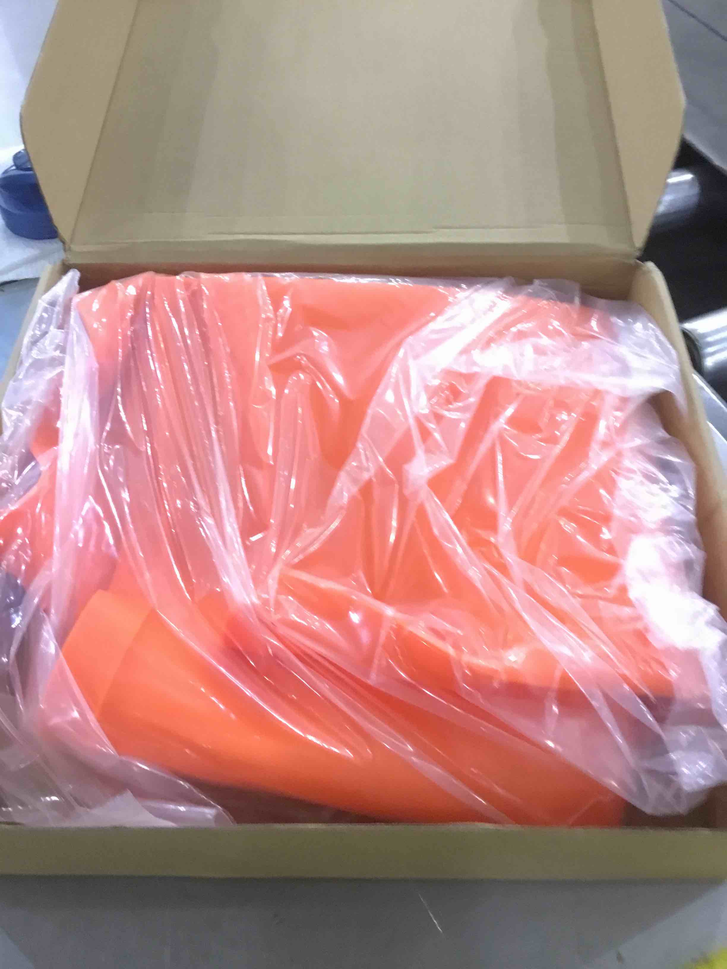 https://s3.amazonaws.com/lotting-images-prod/bidfta/EXS00410885_1692618567771.jpeg