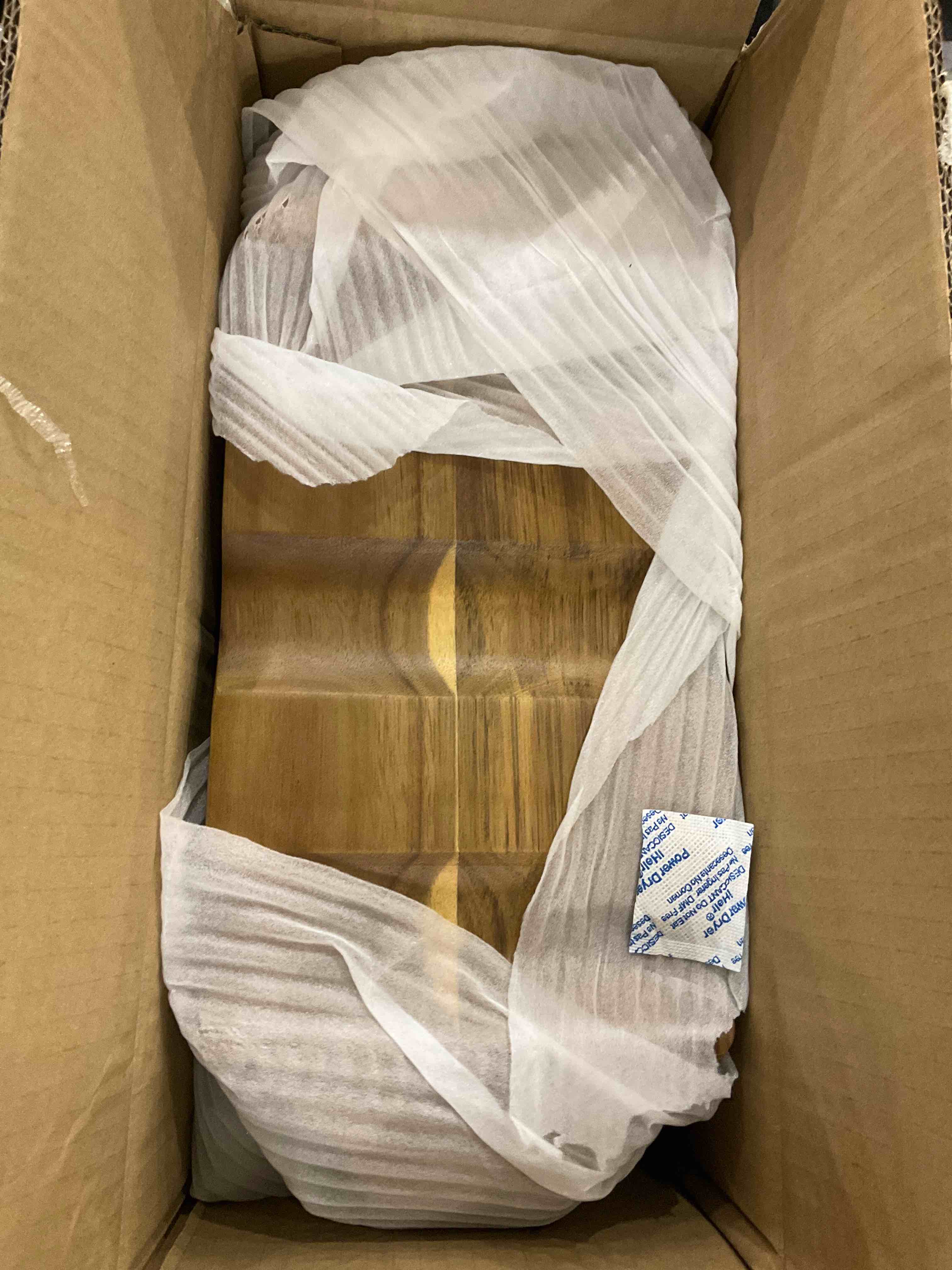 https://s3.amazonaws.com/lotting-images-prod/bidfta/EXS00413022_1692362311416.jpeg