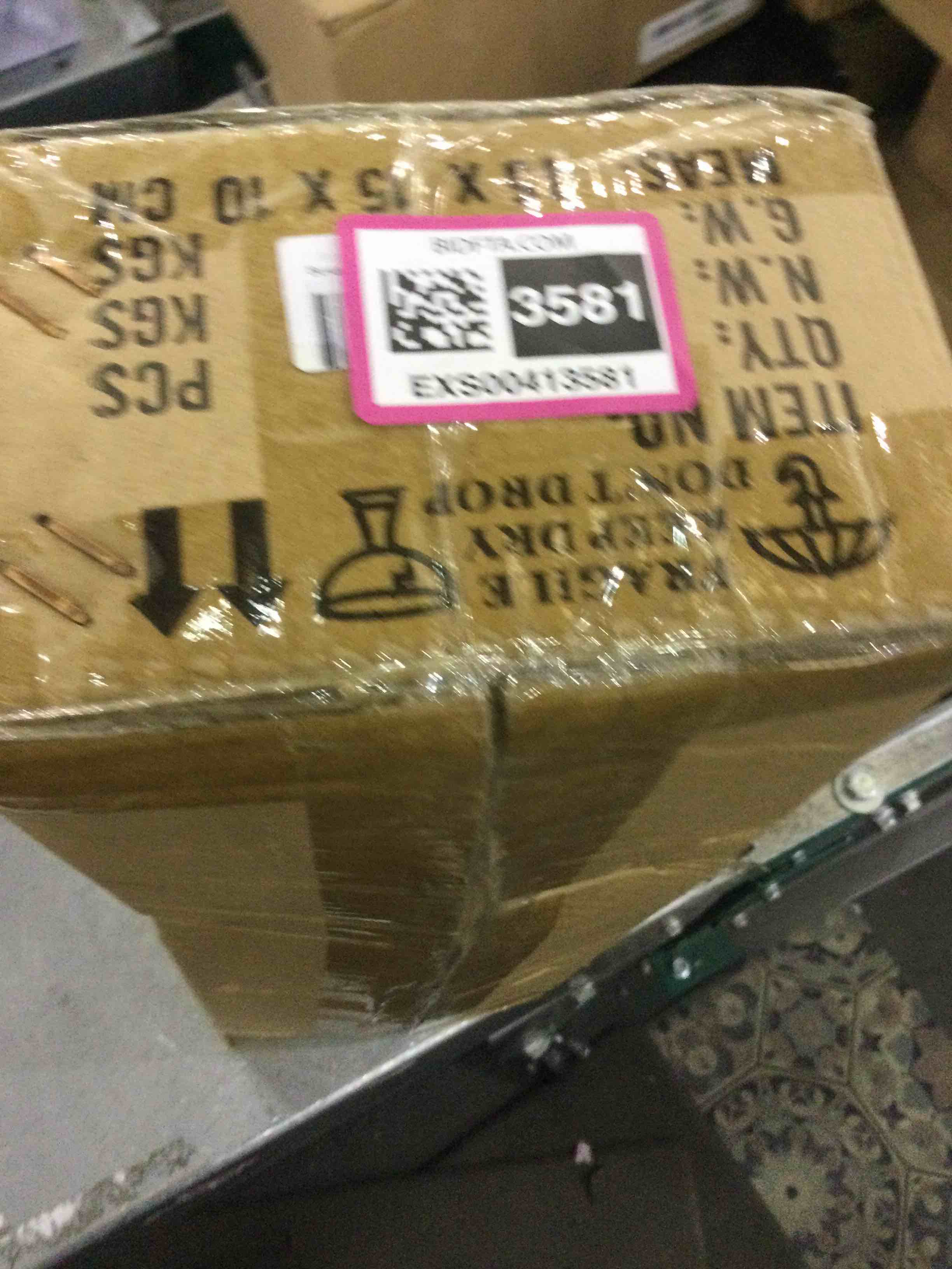 https://s3.amazonaws.com/lotting-images-prod/bidfta/EXS00413581_1692274300432.jpeg
