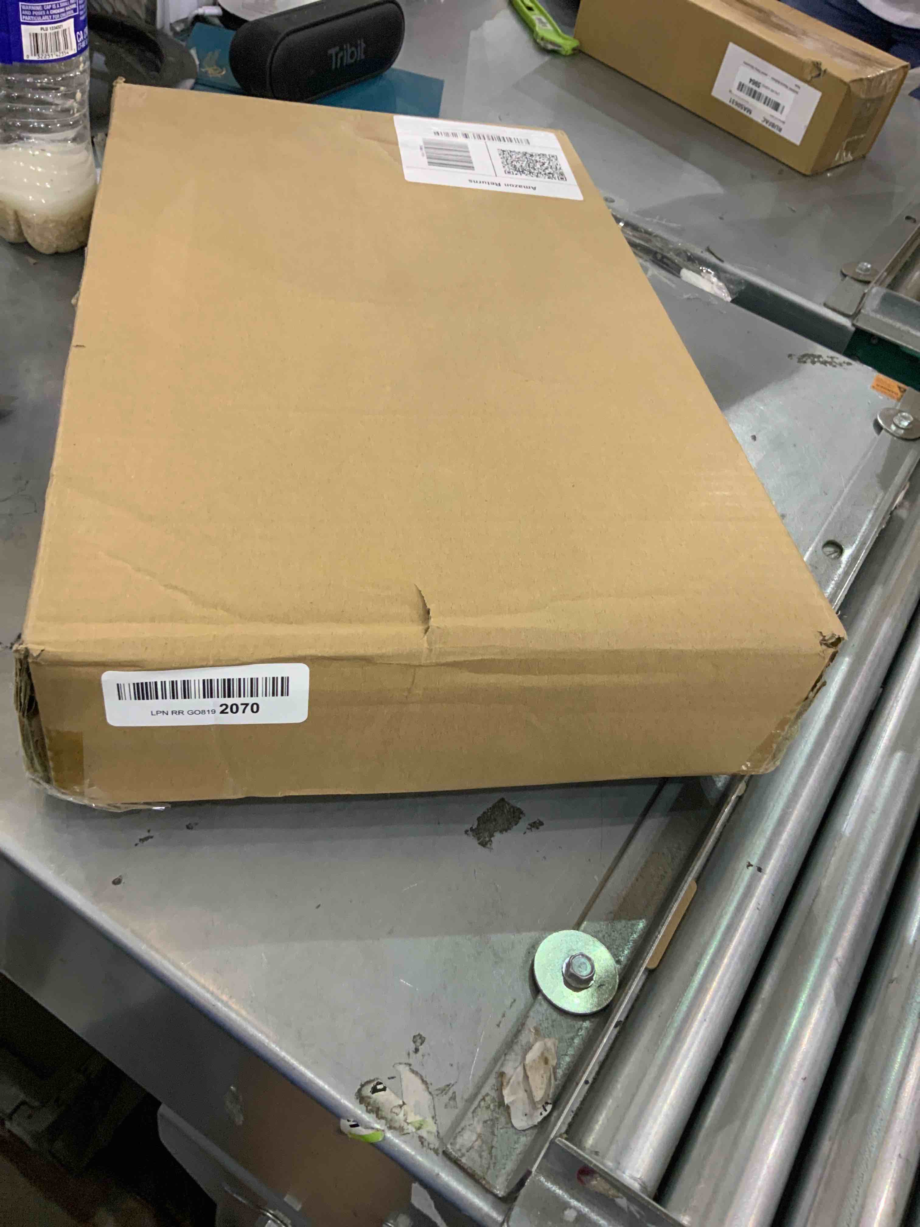 https://s3.amazonaws.com/lotting-images-prod/bidfta/EXS00414584_1692275185900.jpeg