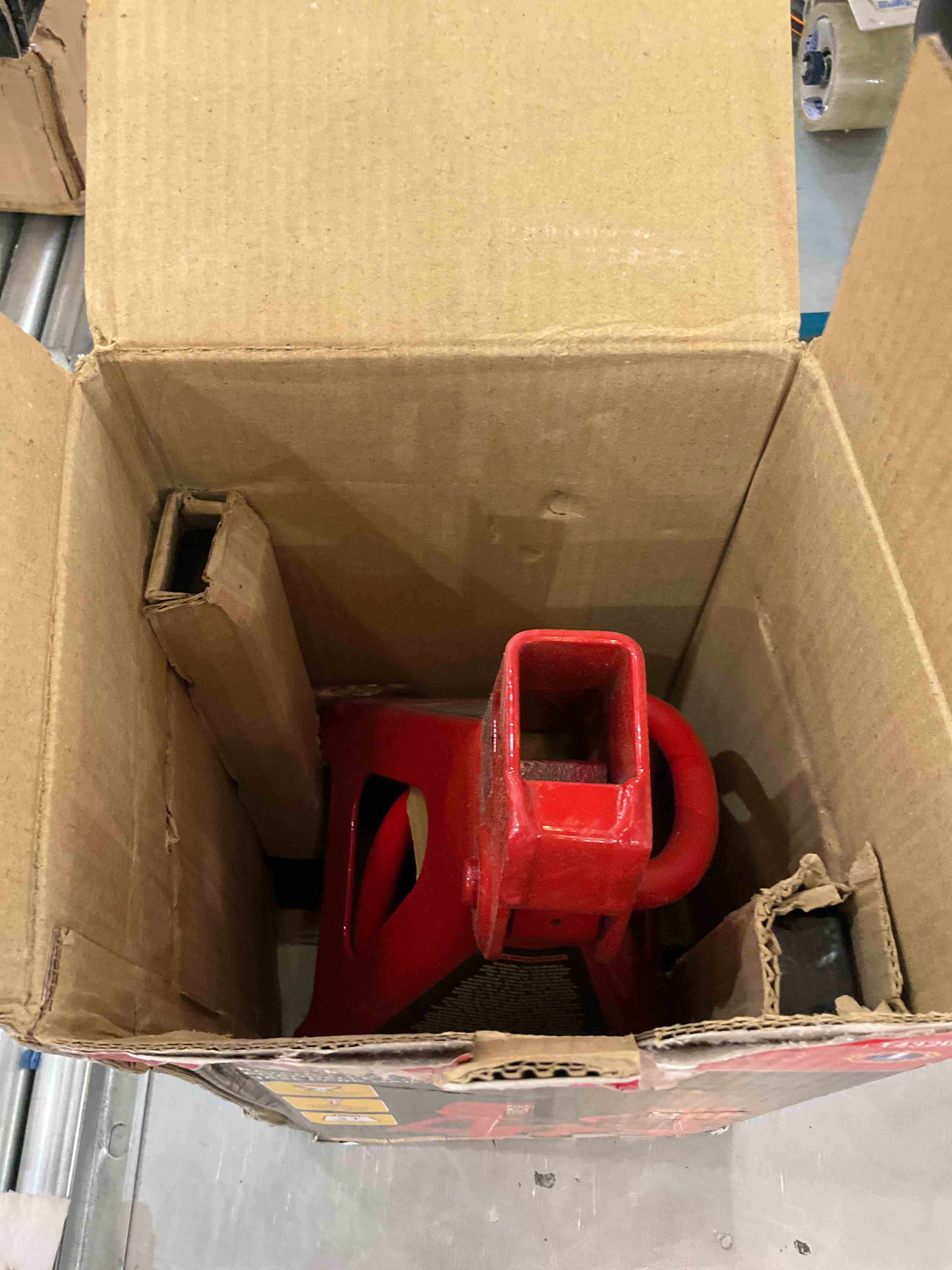 https://s3.amazonaws.com/lotting-images-prod/bidfta/EXS00415624_1692630849004.jpeg