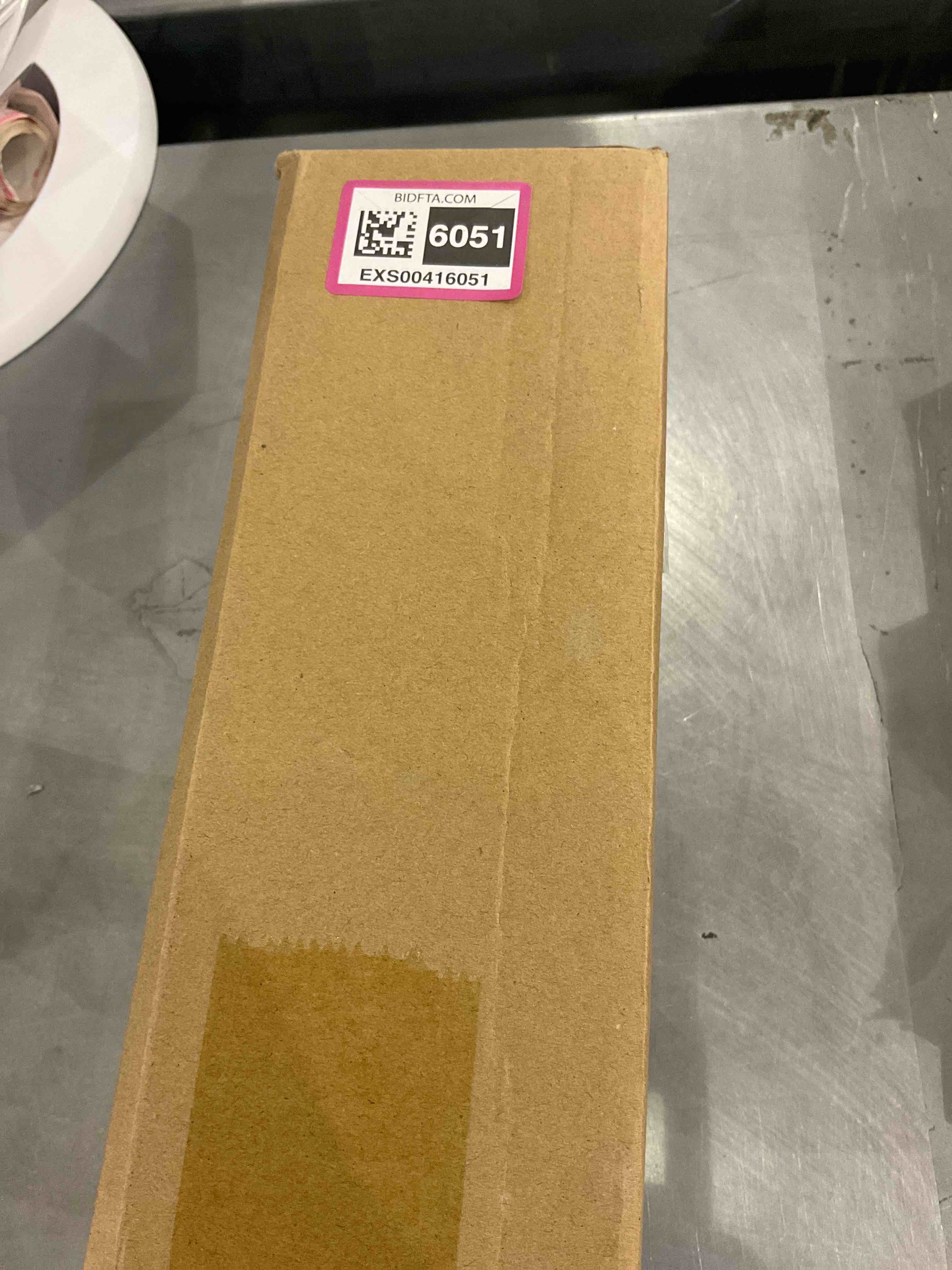 https://s3.amazonaws.com/lotting-images-prod/bidfta/EXS00416051_1692359499031.jpeg