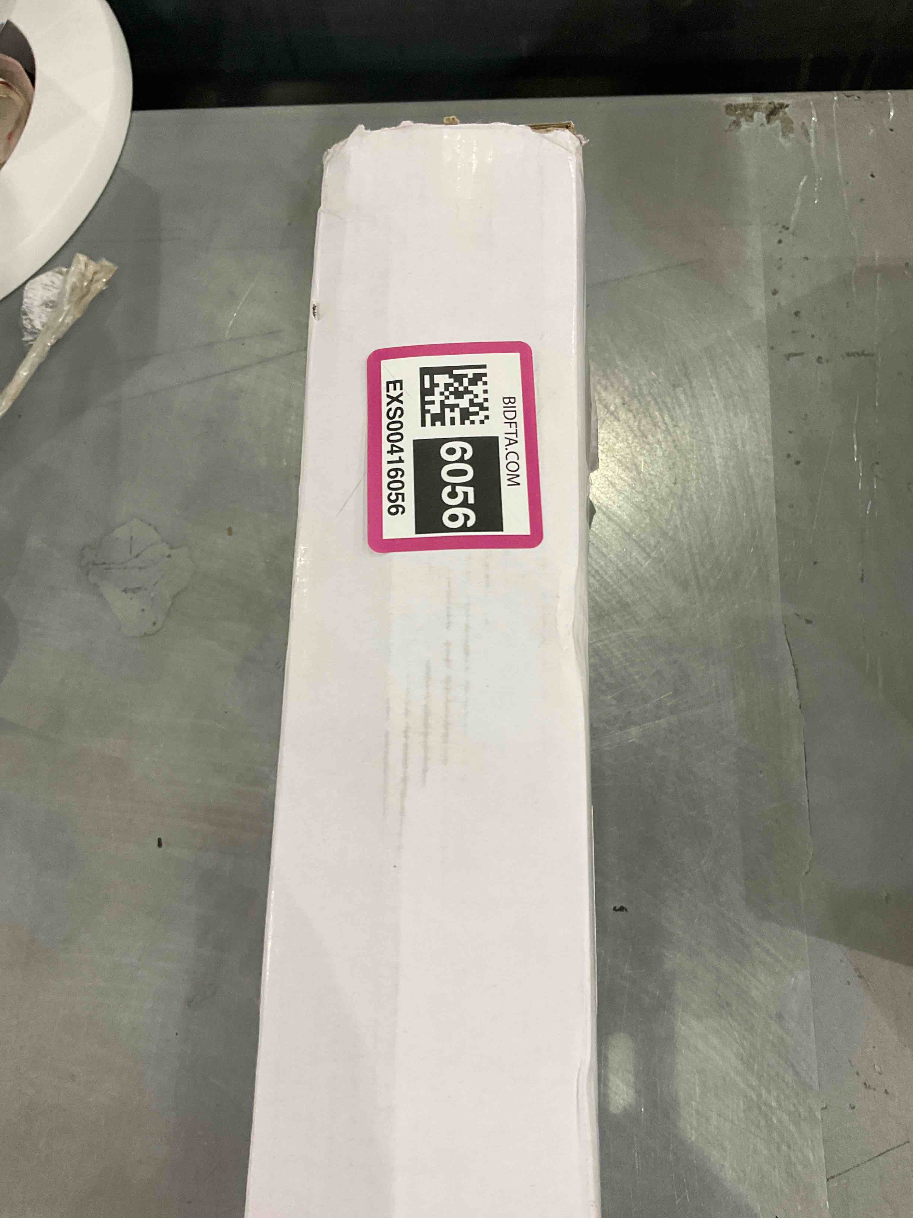 https://s3.amazonaws.com/lotting-images-prod/bidfta/EXS00416056_1692359773119.jpeg