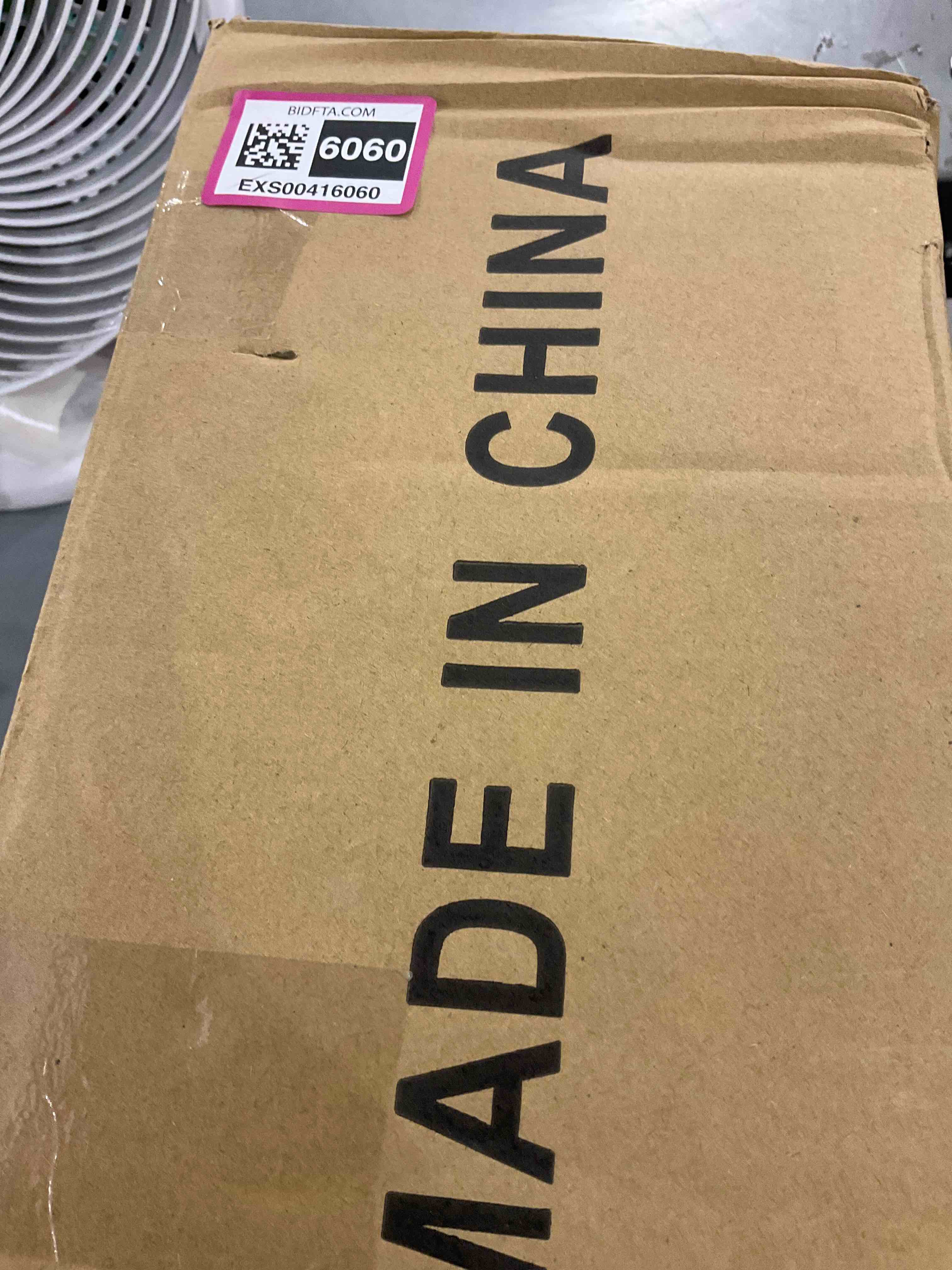 https://s3.amazonaws.com/lotting-images-prod/bidfta/EXS00416060_1692360190186.jpeg