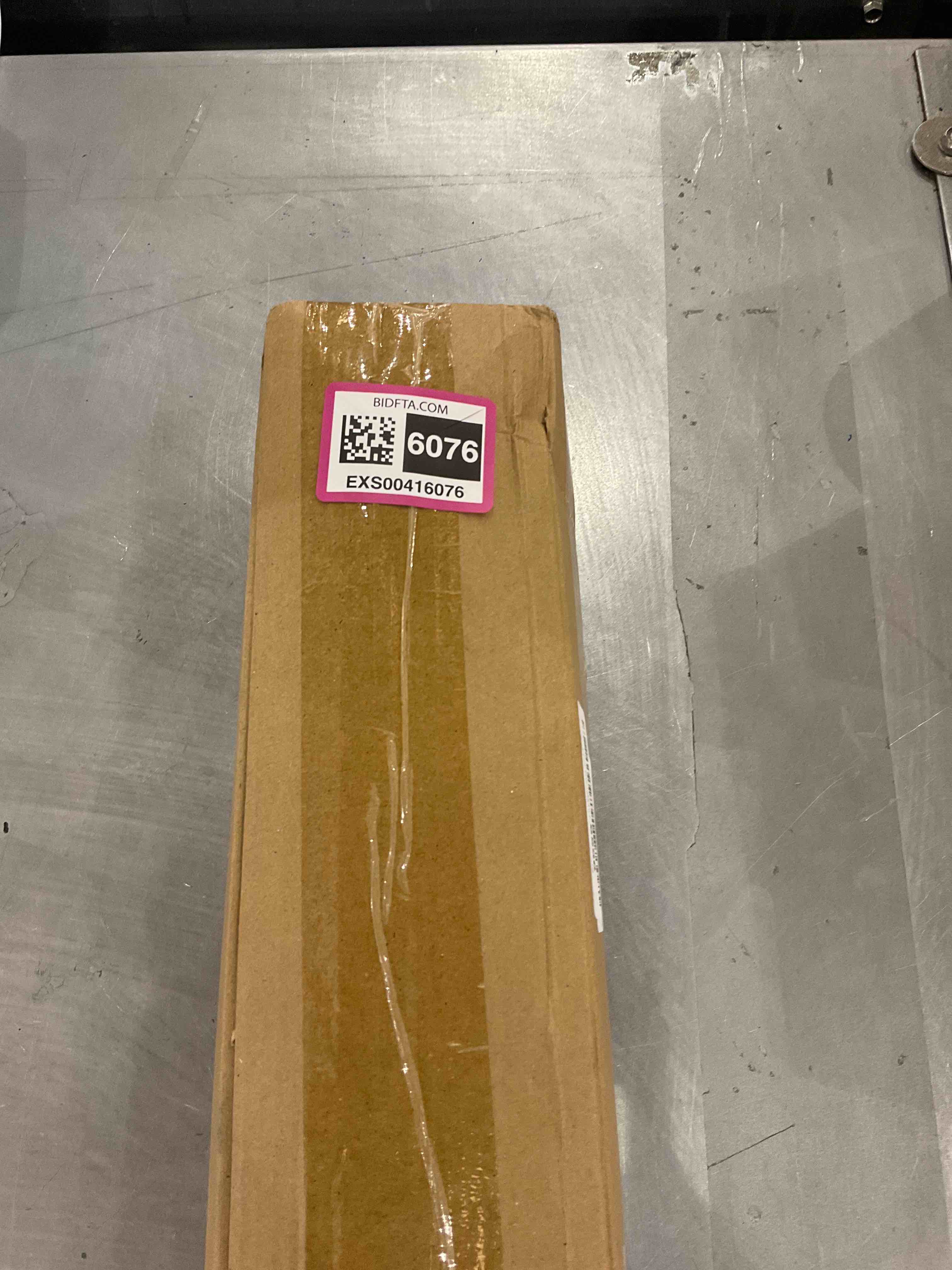 https://s3.amazonaws.com/lotting-images-prod/bidfta/EXS00416076_1692361866858.jpeg