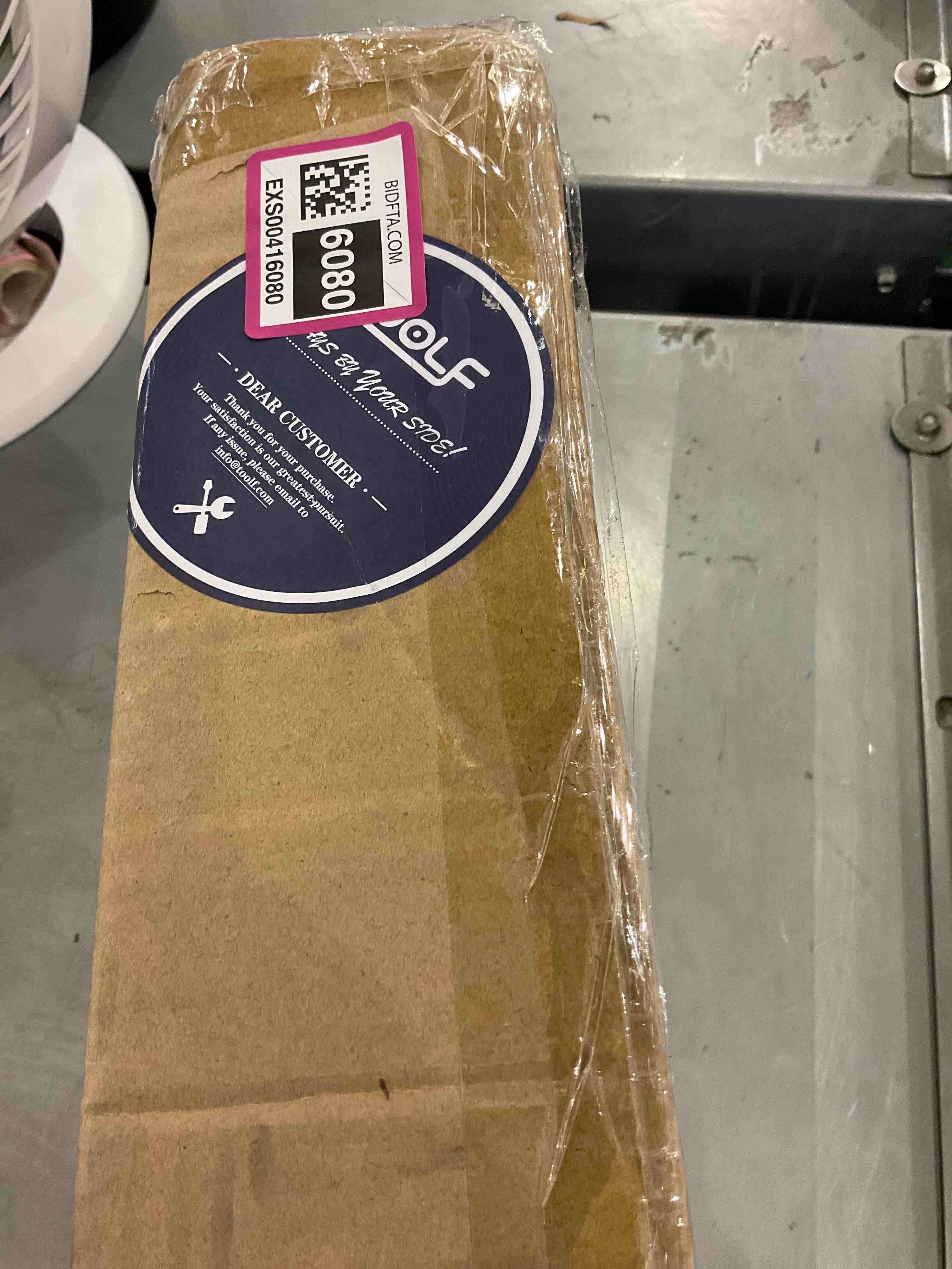 https://s3.amazonaws.com/lotting-images-prod/bidfta/EXS00416080_1692362158534.jpeg