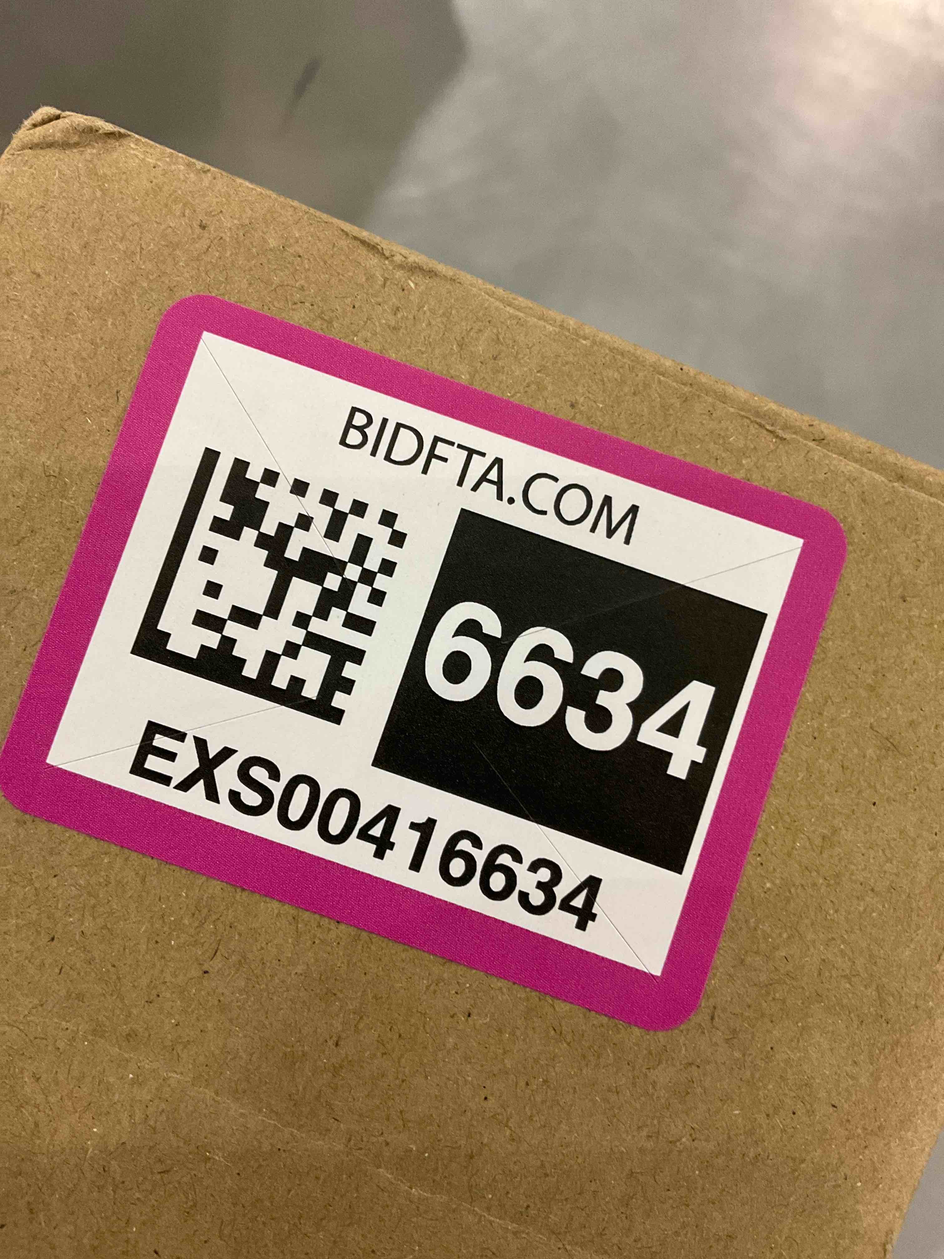 https://s3.amazonaws.com/lotting-images-prod/bidfta/EXS00416634_1692359475700.jpeg