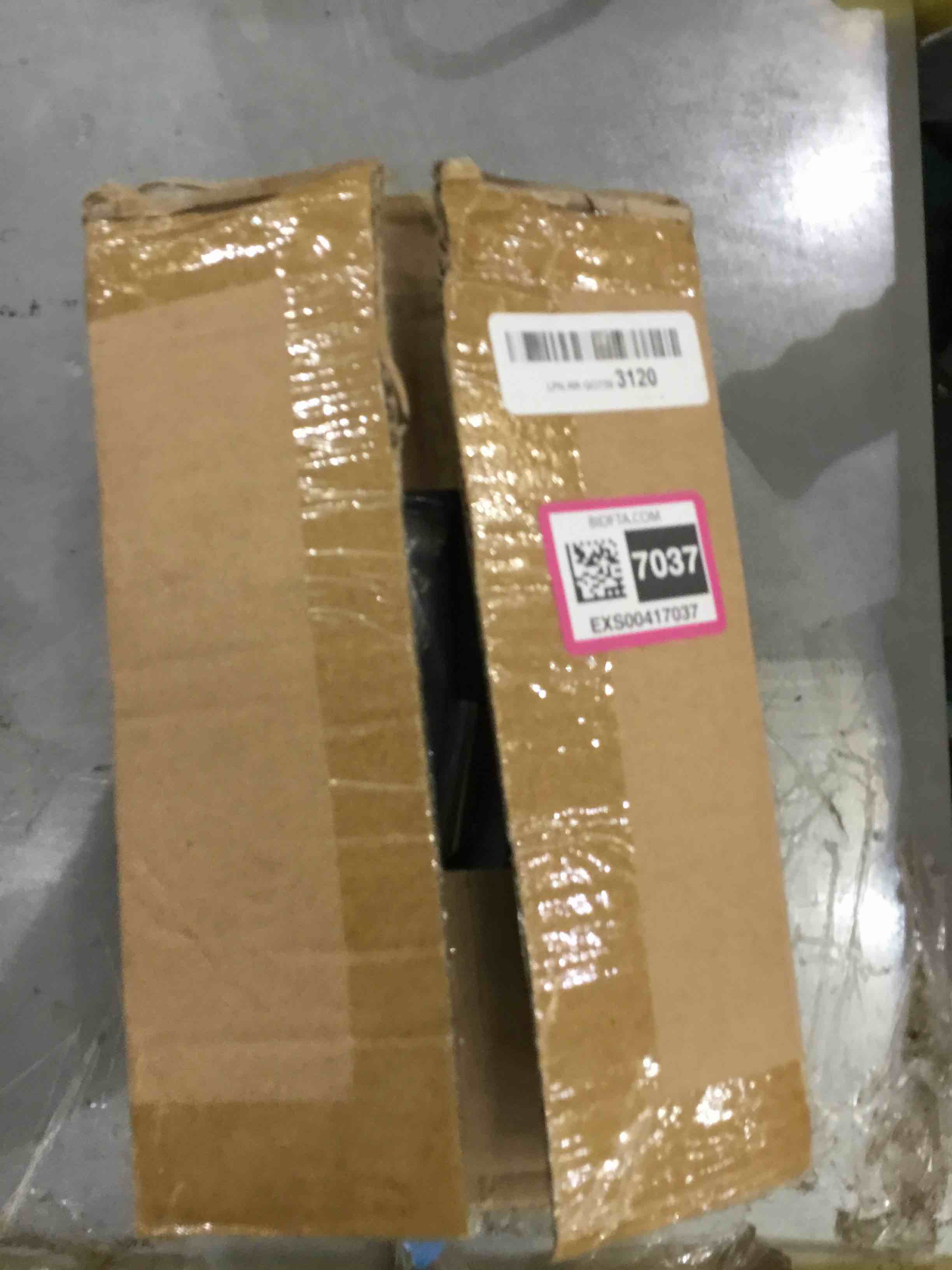 https://s3.amazonaws.com/lotting-images-prod/bidfta/EXS00417037_1692282259311.jpeg