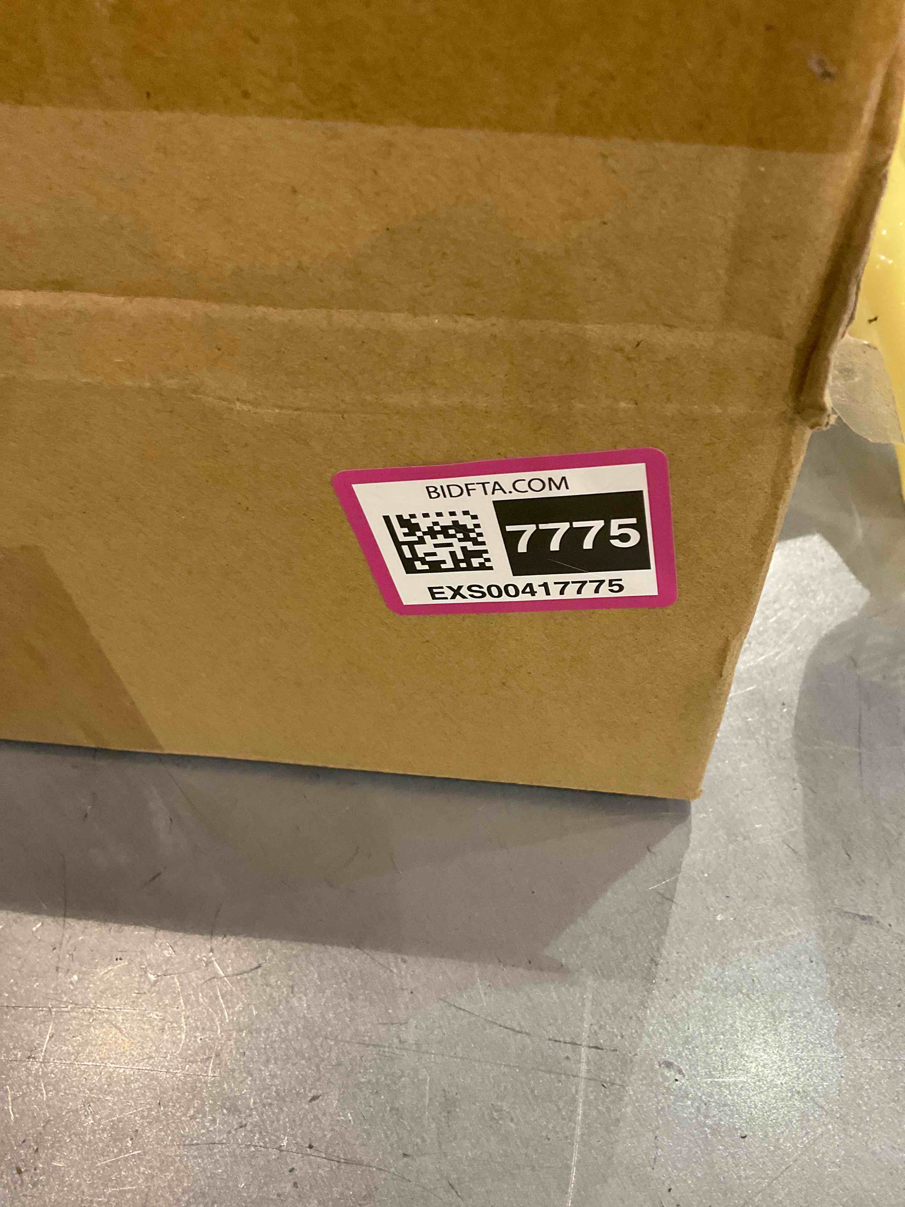 https://s3.amazonaws.com/lotting-images-prod/bidfta/EXS00417775_1692271362458.jpeg