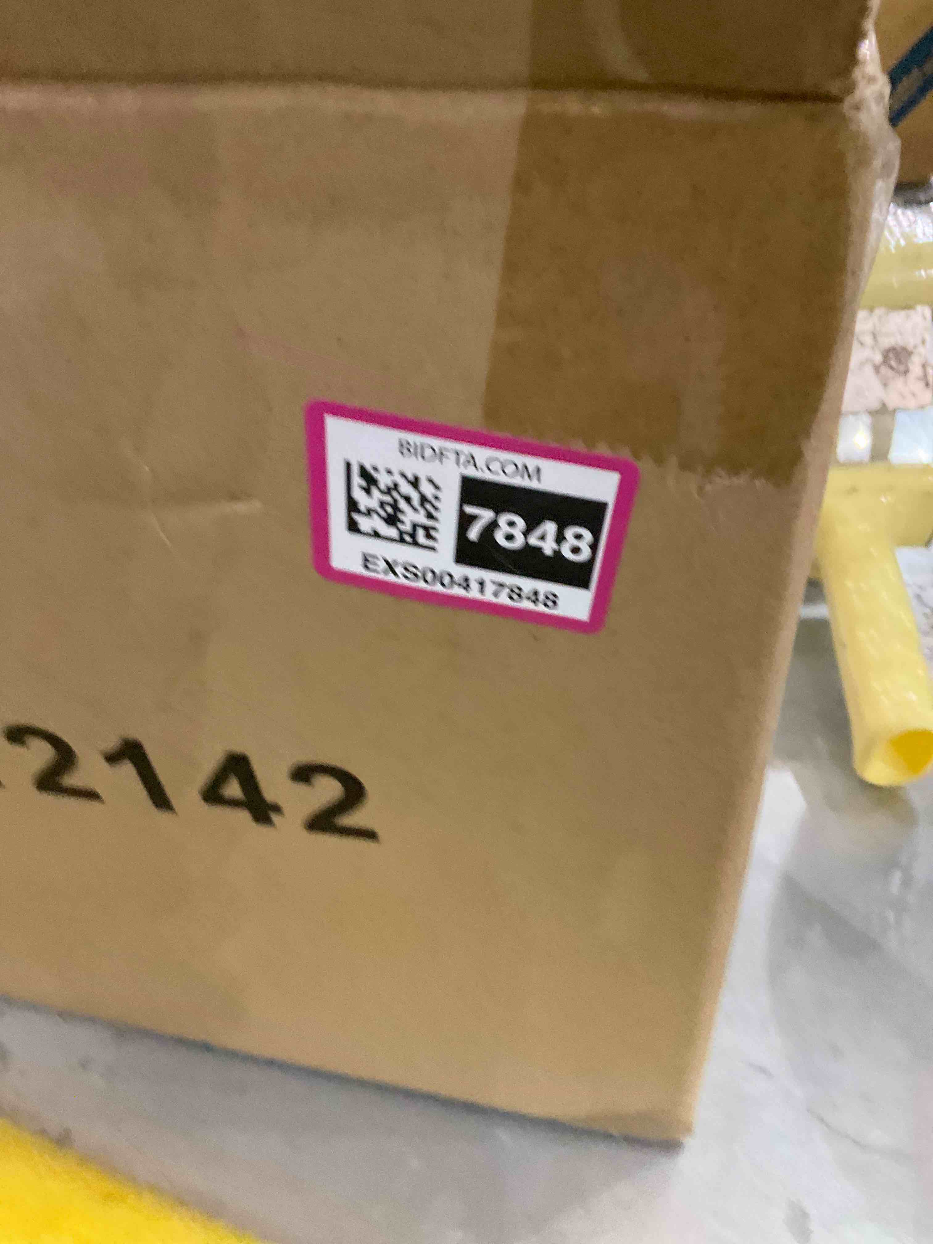 https://s3.amazonaws.com/lotting-images-prod/bidfta/EXS00417848_1692279295278.jpeg