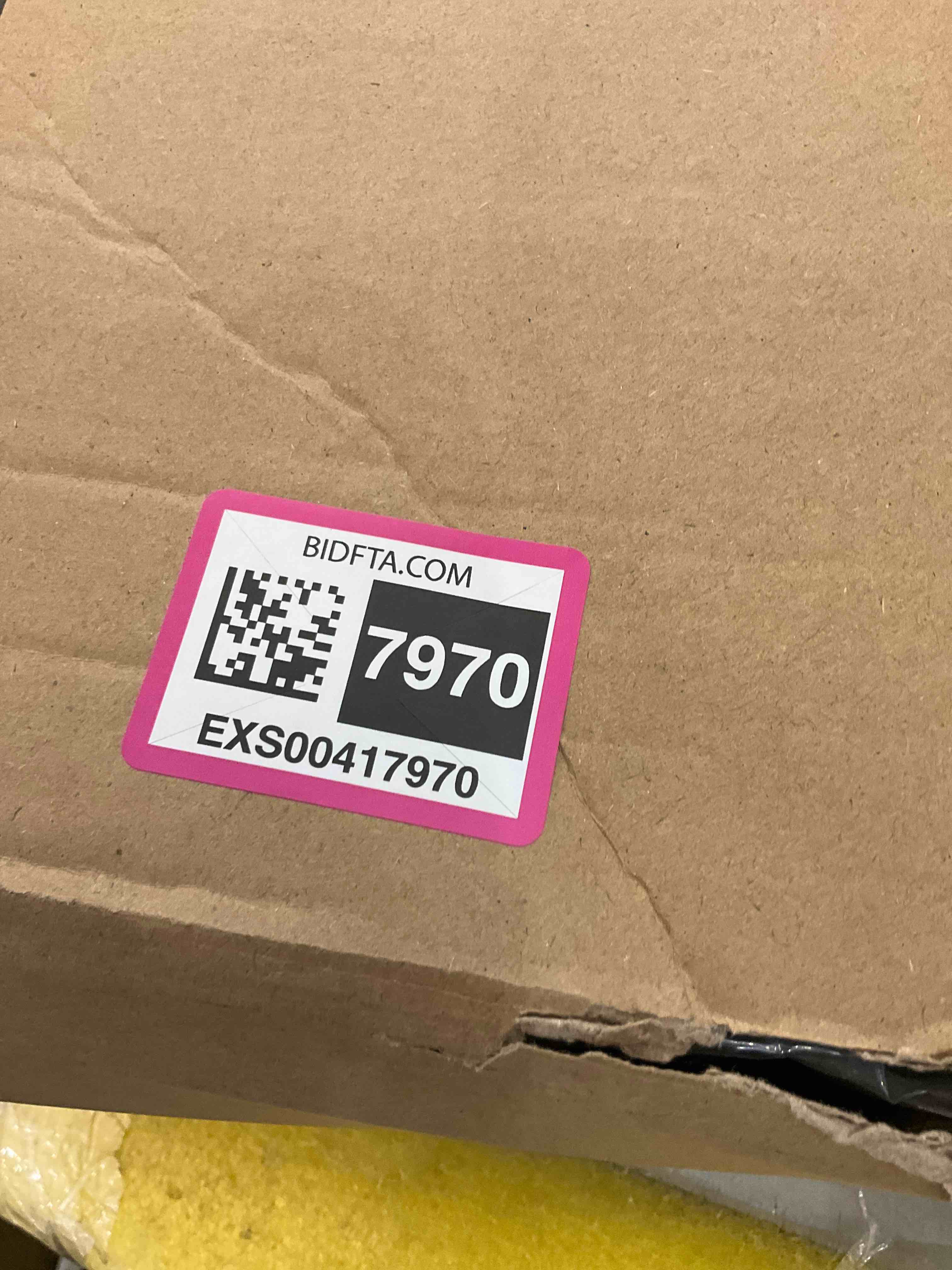 https://s3.amazonaws.com/lotting-images-prod/bidfta/EXS00417970_1692292560534.jpeg
