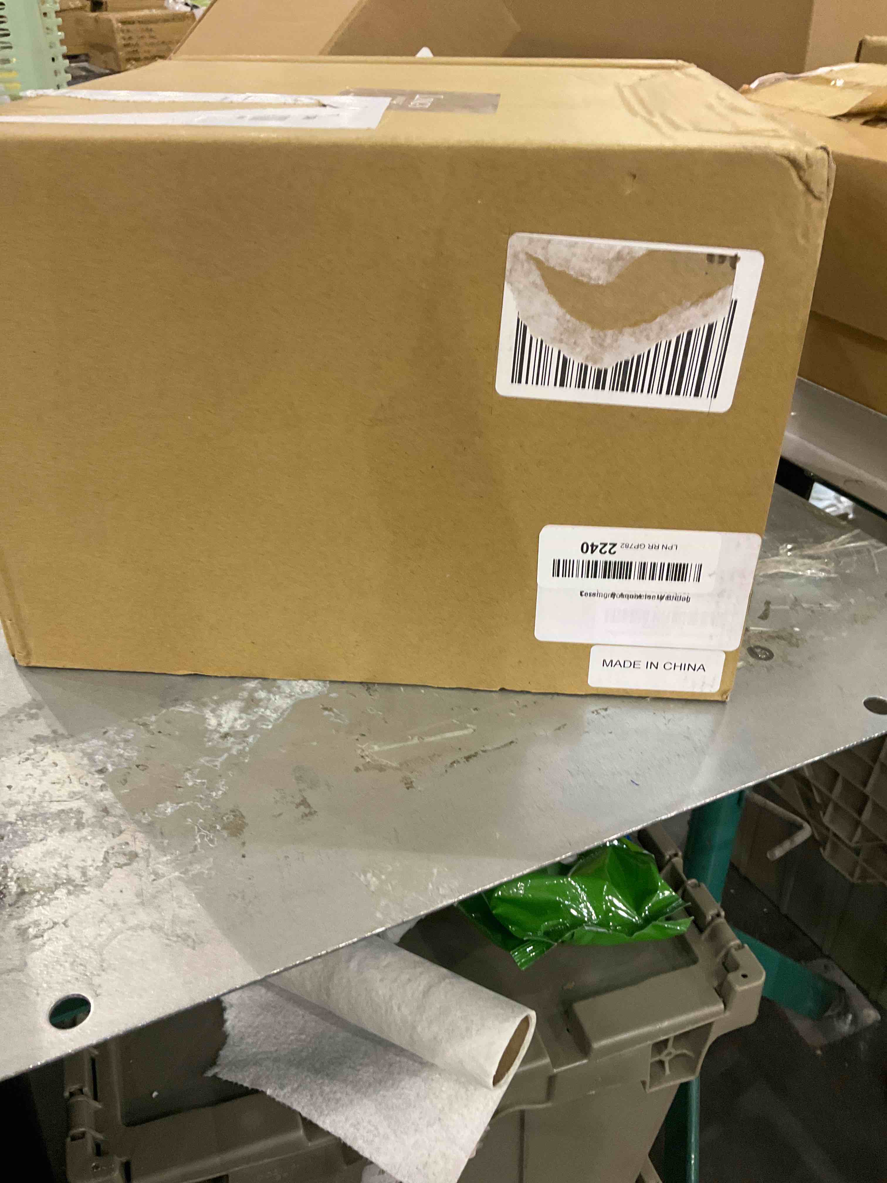https://s3.amazonaws.com/lotting-images-prod/bidfta/EXS00418075_1692100434914.jpeg