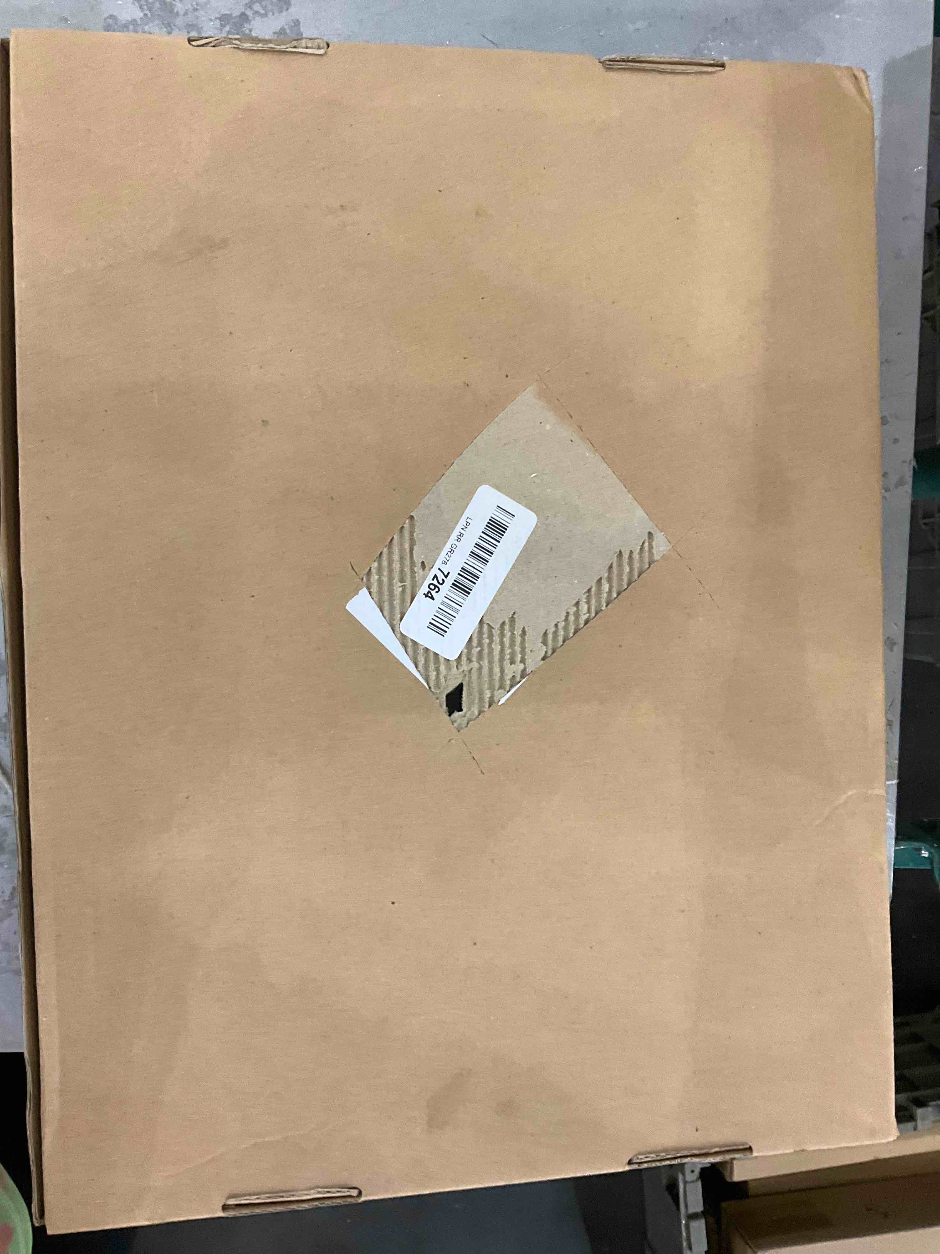 https://s3.amazonaws.com/lotting-images-prod/bidfta/EXS00418084_1692101694657.jpeg