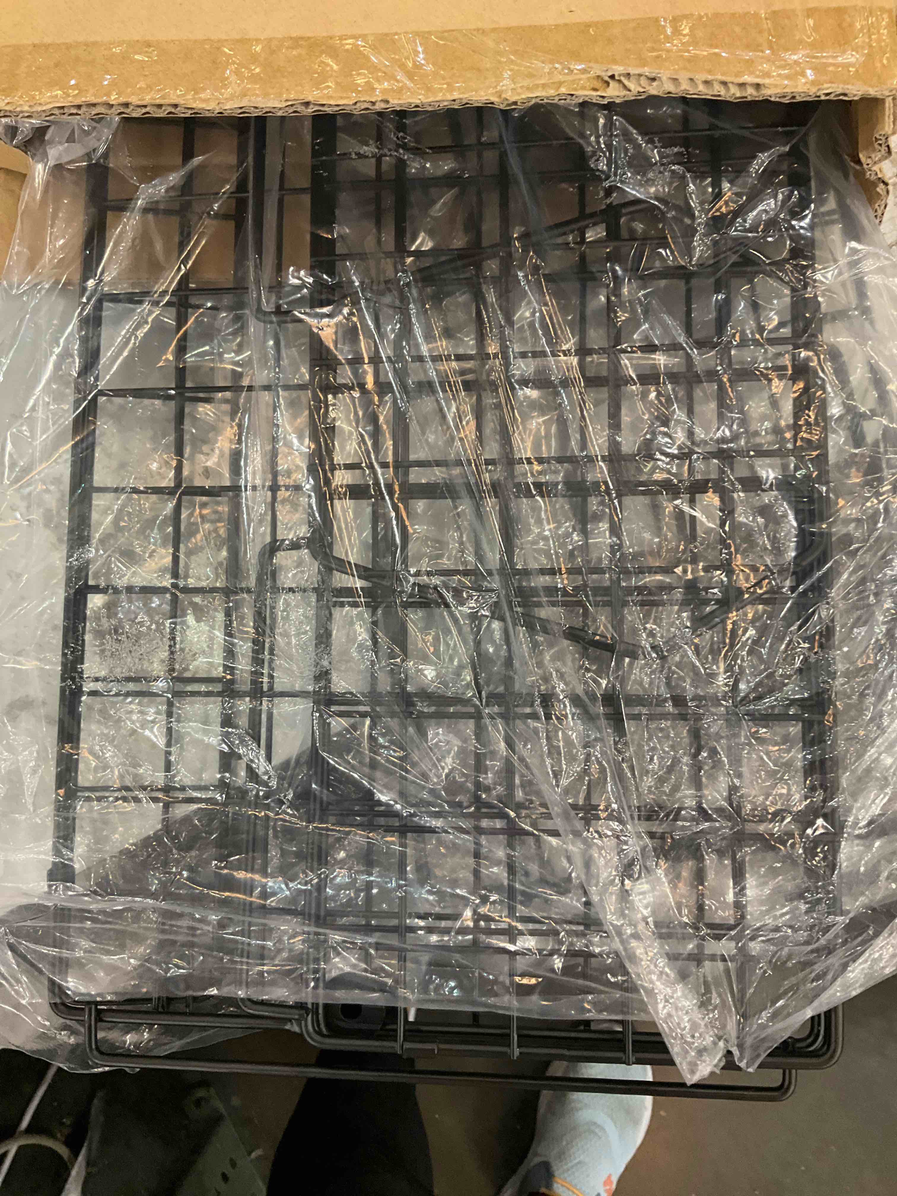 https://s3.amazonaws.com/lotting-images-prod/bidfta/EXS00418149_1692114783204.jpeg