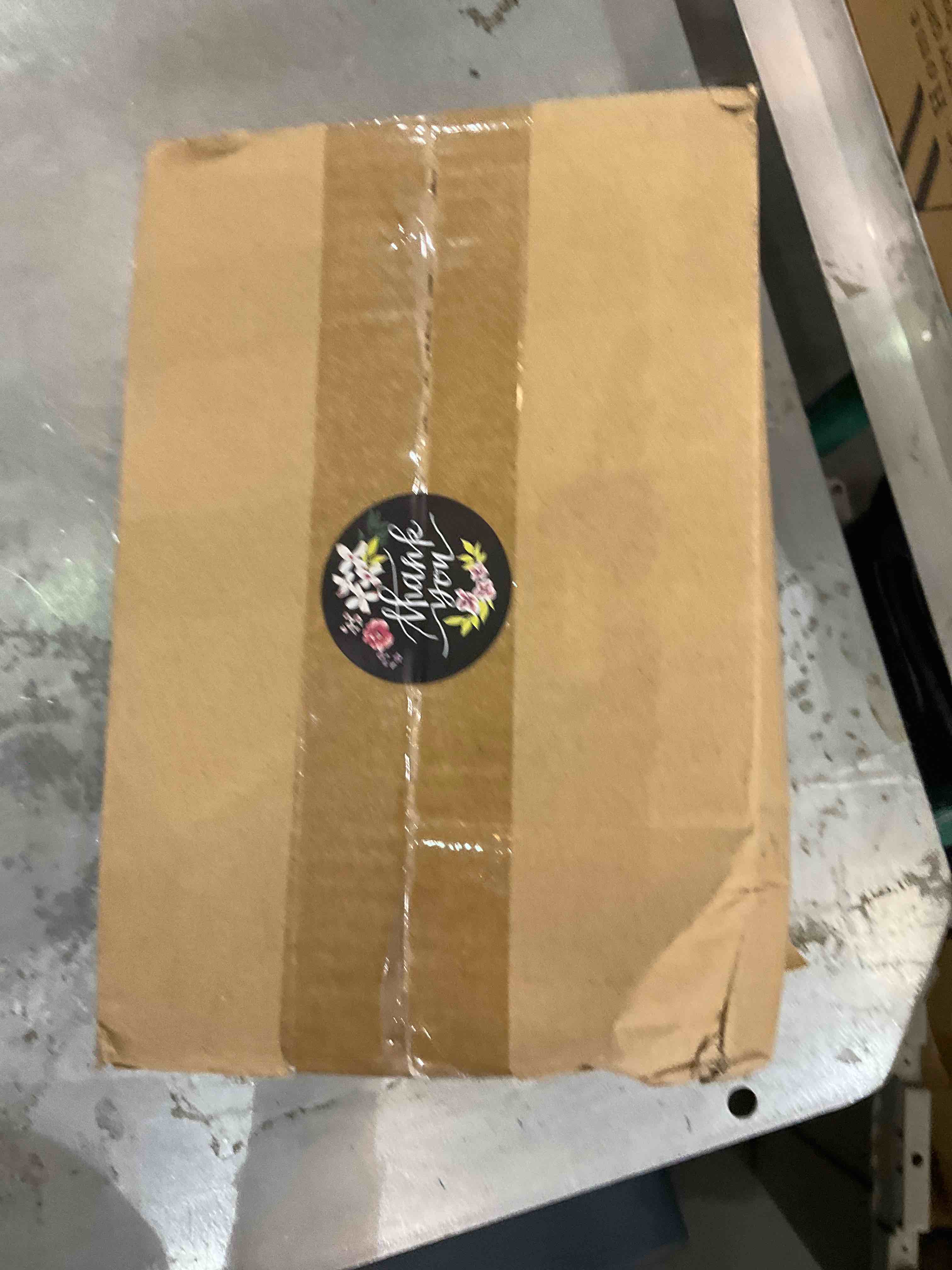 https://s3.amazonaws.com/lotting-images-prod/bidfta/EXS00418362_1692282390123.jpeg