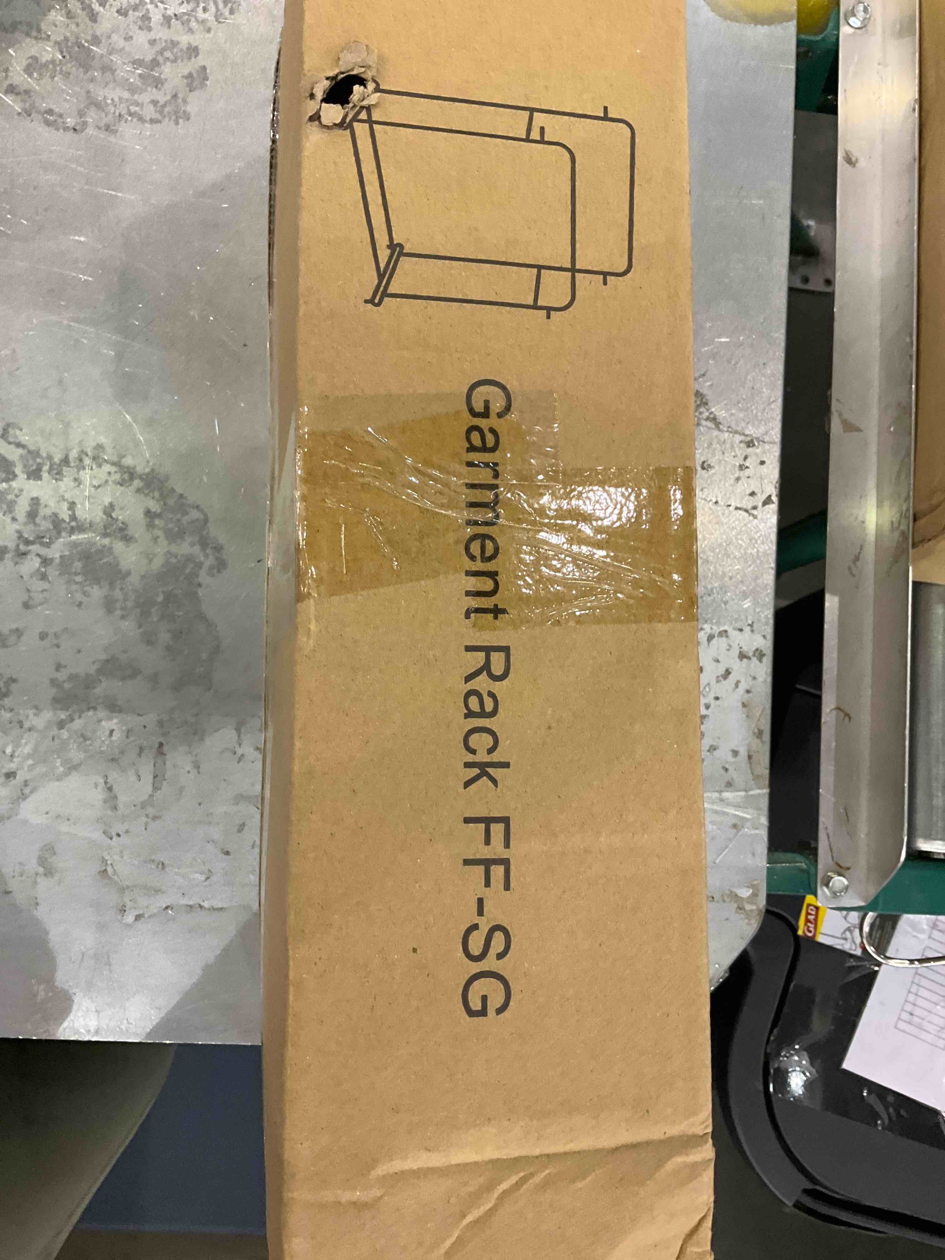 https://s3.amazonaws.com/lotting-images-prod/bidfta/EXS00418480_1692359672929.jpeg