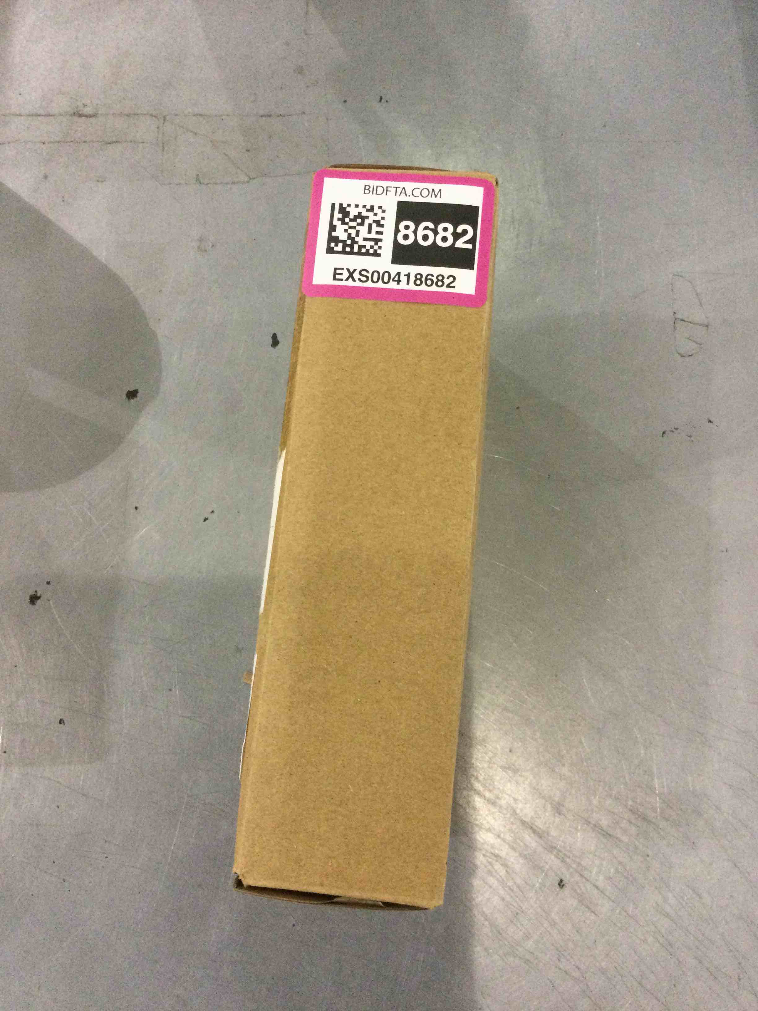 https://s3.amazonaws.com/lotting-images-prod/bidfta/EXS00418682_1692618390205.jpeg