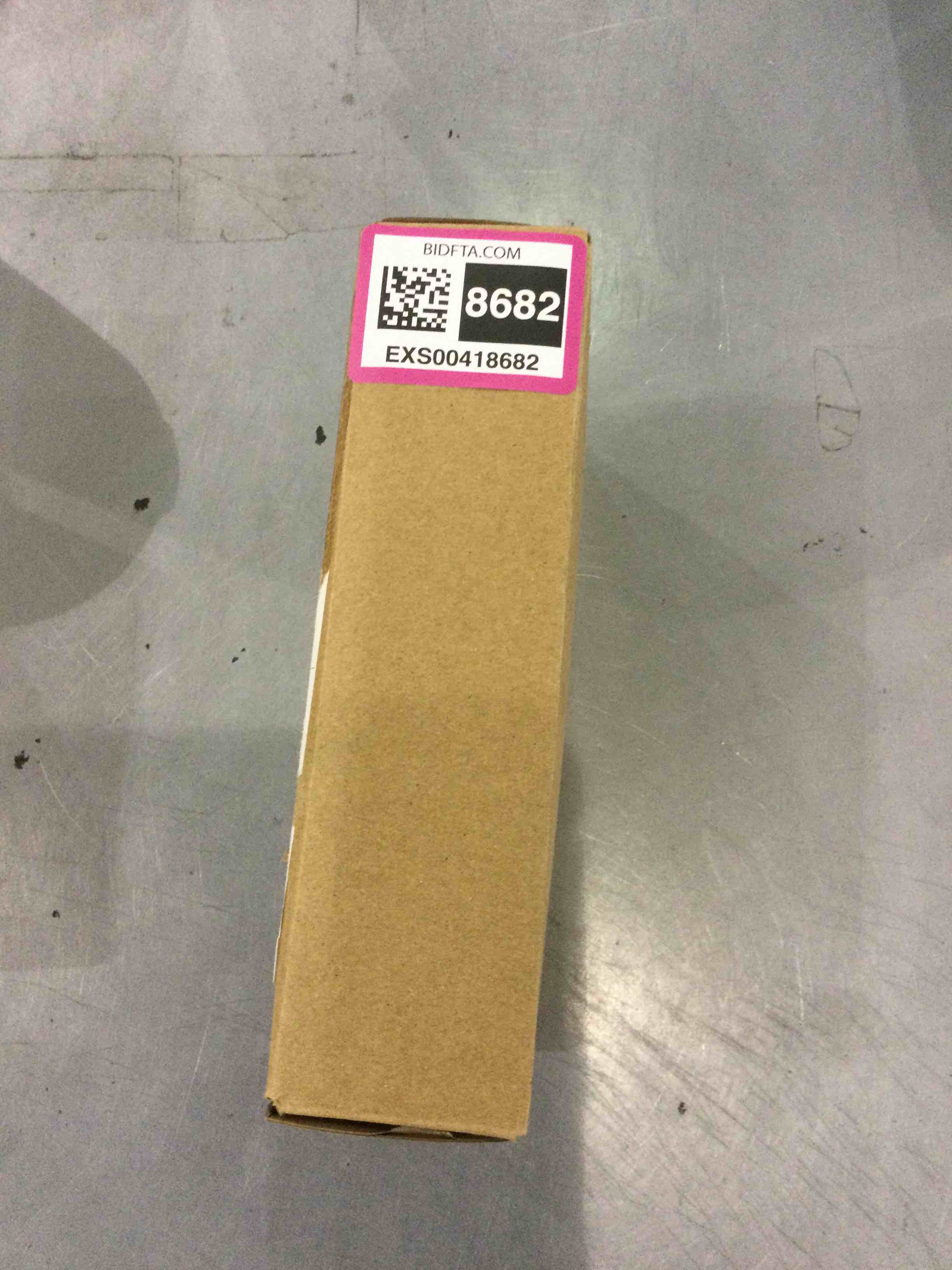 https://s3.amazonaws.com/lotting-images-prod/bidfta/EXS00418682_1692618391294.jpeg