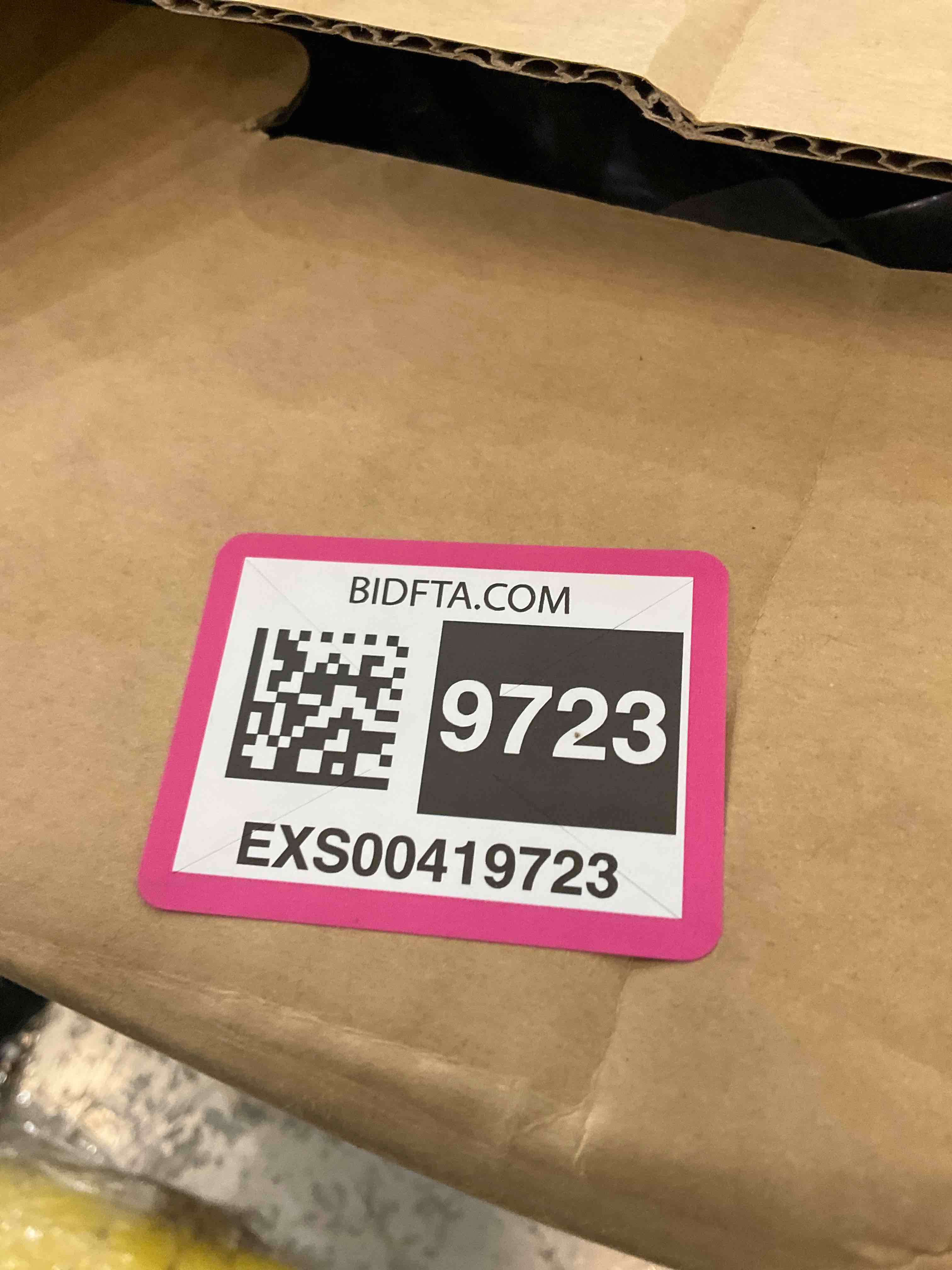 https://s3.amazonaws.com/lotting-images-prod/bidfta/EXS00419723_1692724489531.jpeg