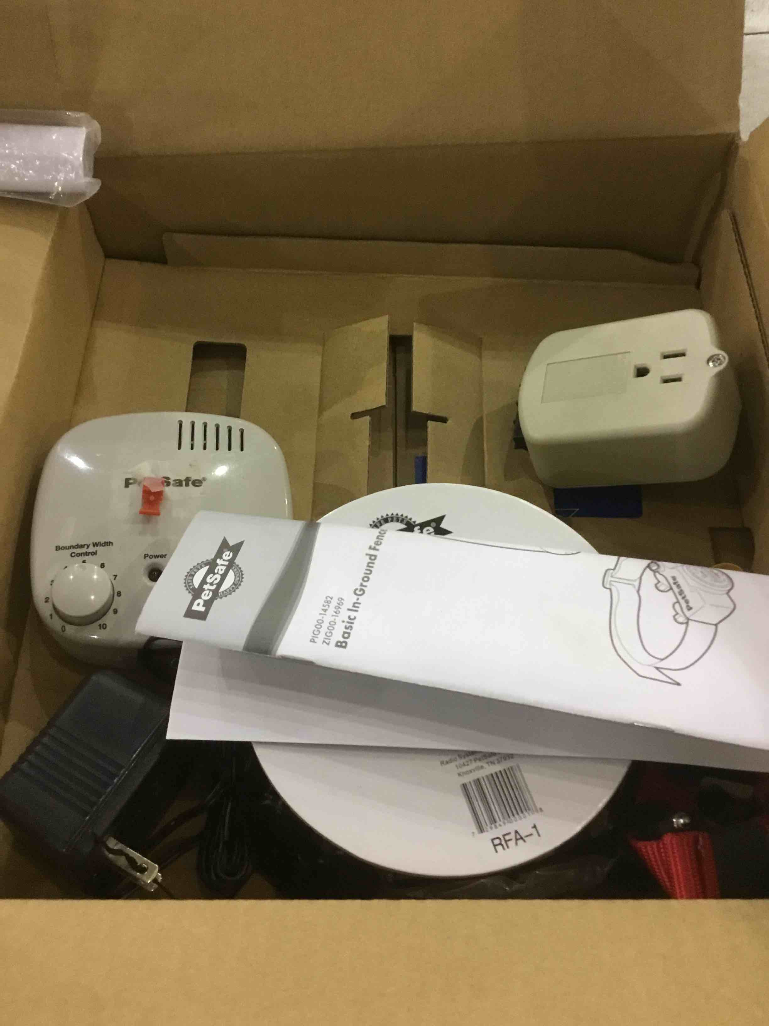 https://s3.amazonaws.com/lotting-images-prod/bidfta/EXS00420343_1692877912828.jpeg