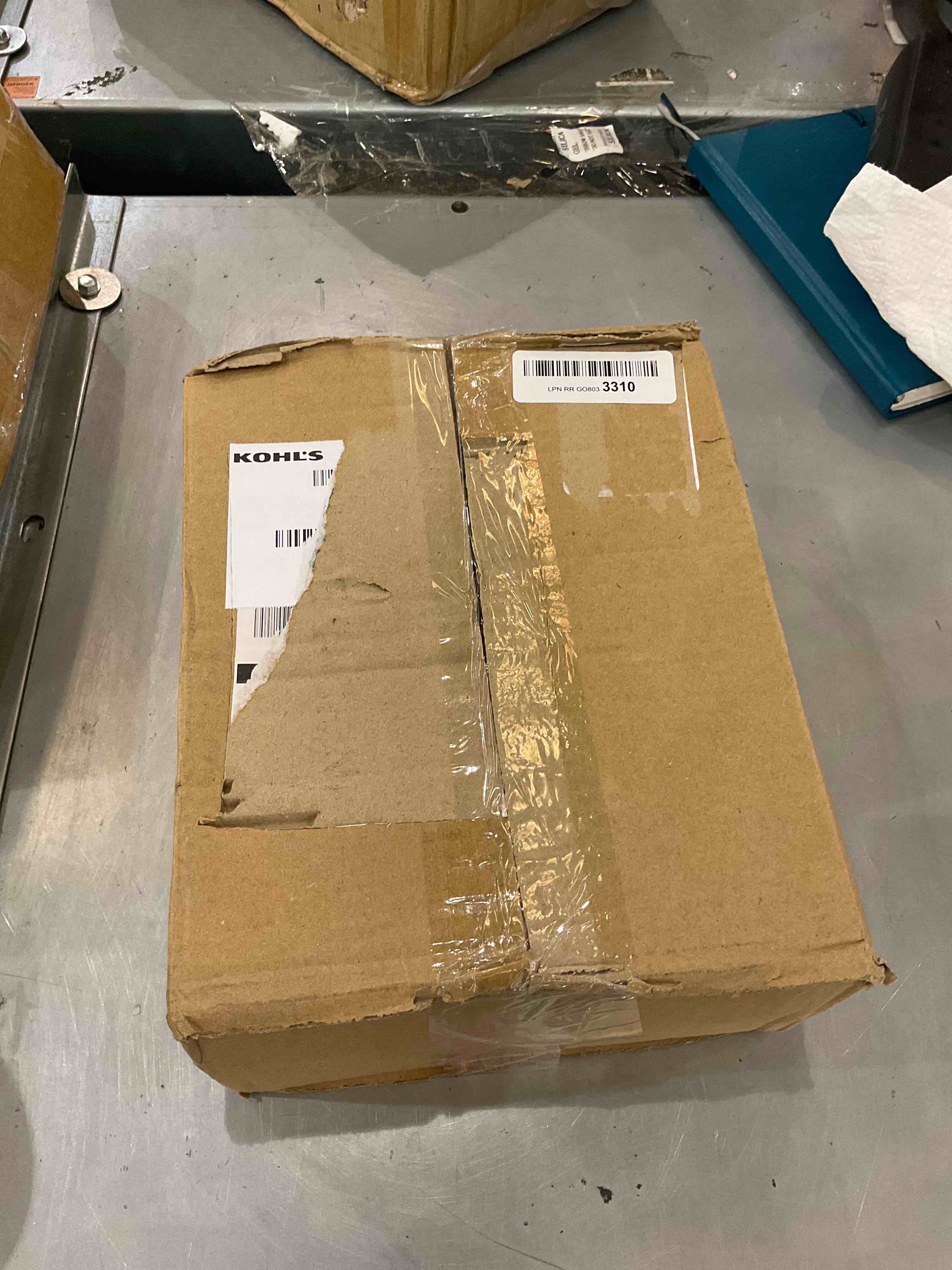 https://s3.amazonaws.com/lotting-images-prod/bidfta/EXS00421091_1692887261968.jpeg