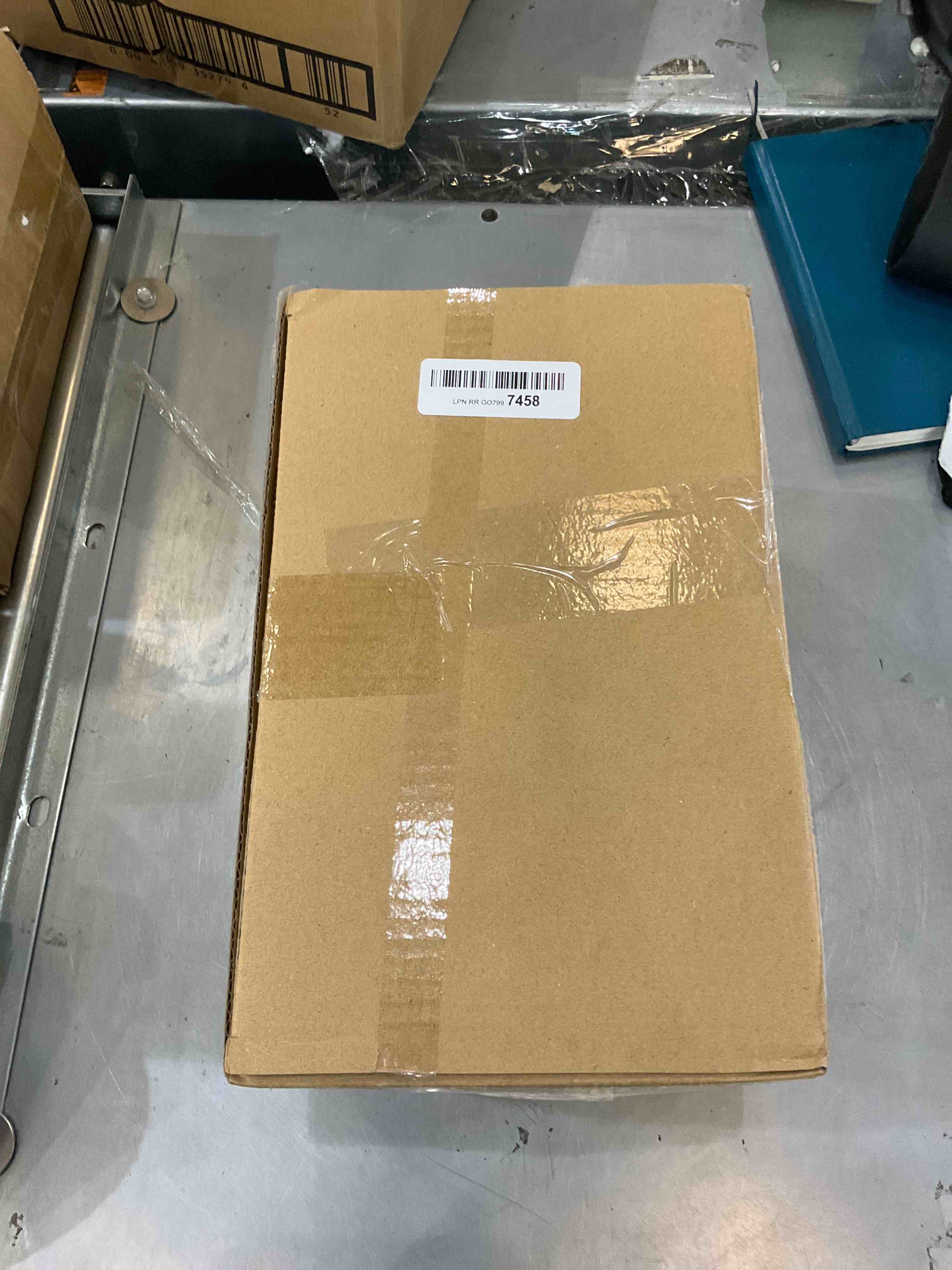 https://s3.amazonaws.com/lotting-images-prod/bidfta/EXS00421307_1692973473949.jpeg