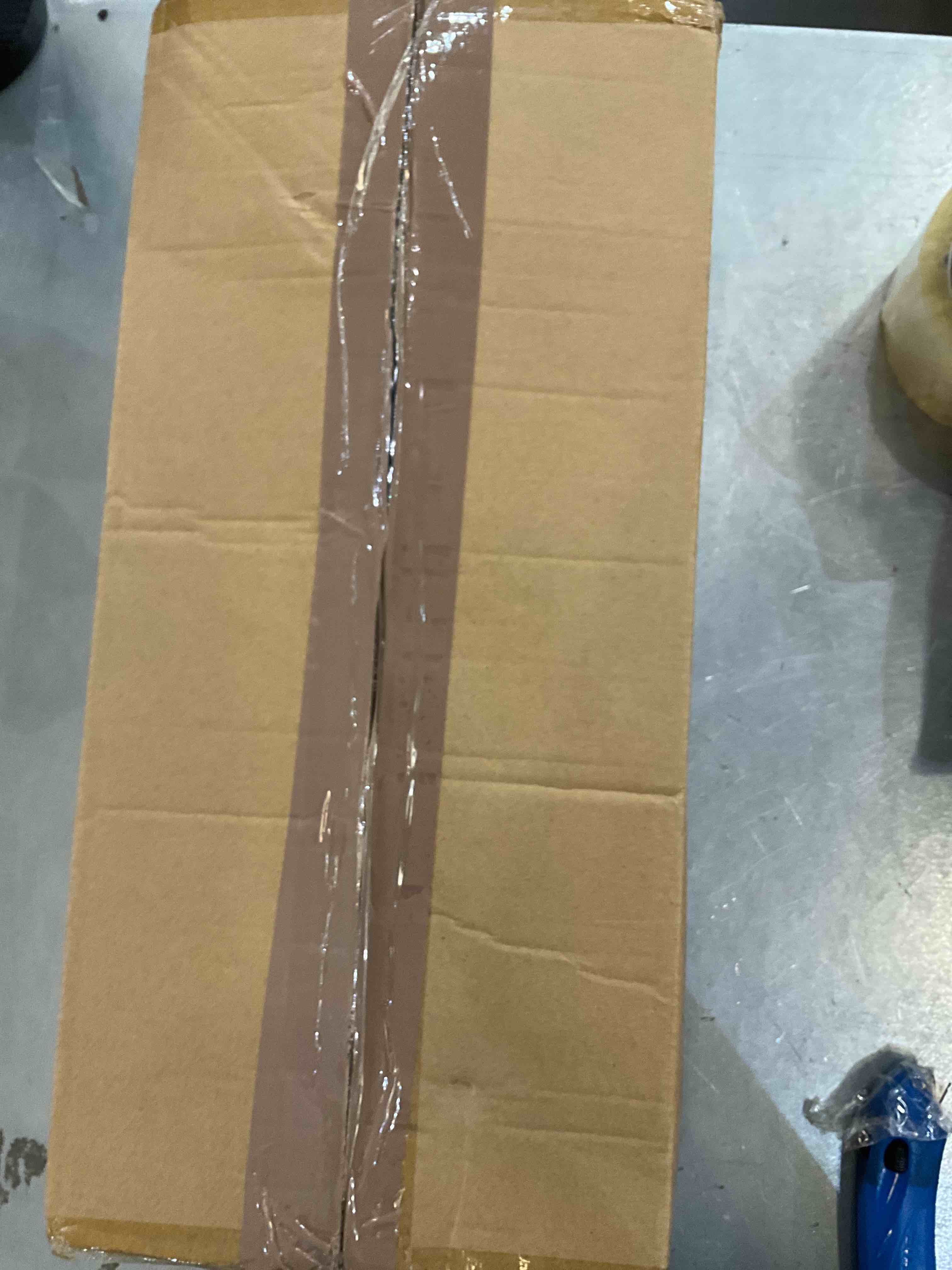 https://s3.amazonaws.com/lotting-images-prod/bidfta/EXS00421691_1692812738797.jpeg